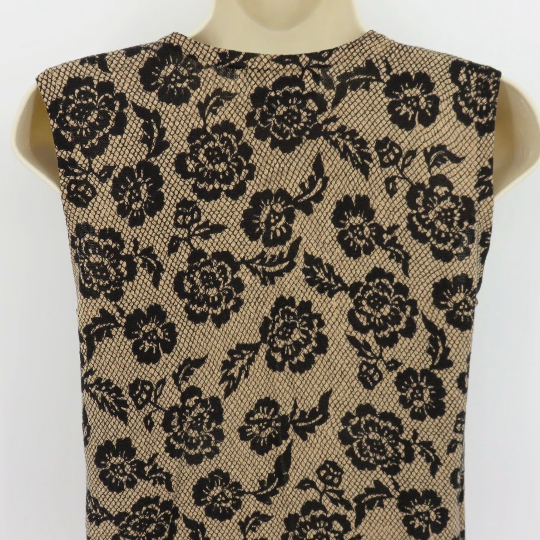Vintage August Silk Knits Women M Black Floral Flower Lace Print Sleeveless Sweater Size M / US 6-8 / IT 42-44 - 5 Thumbnail