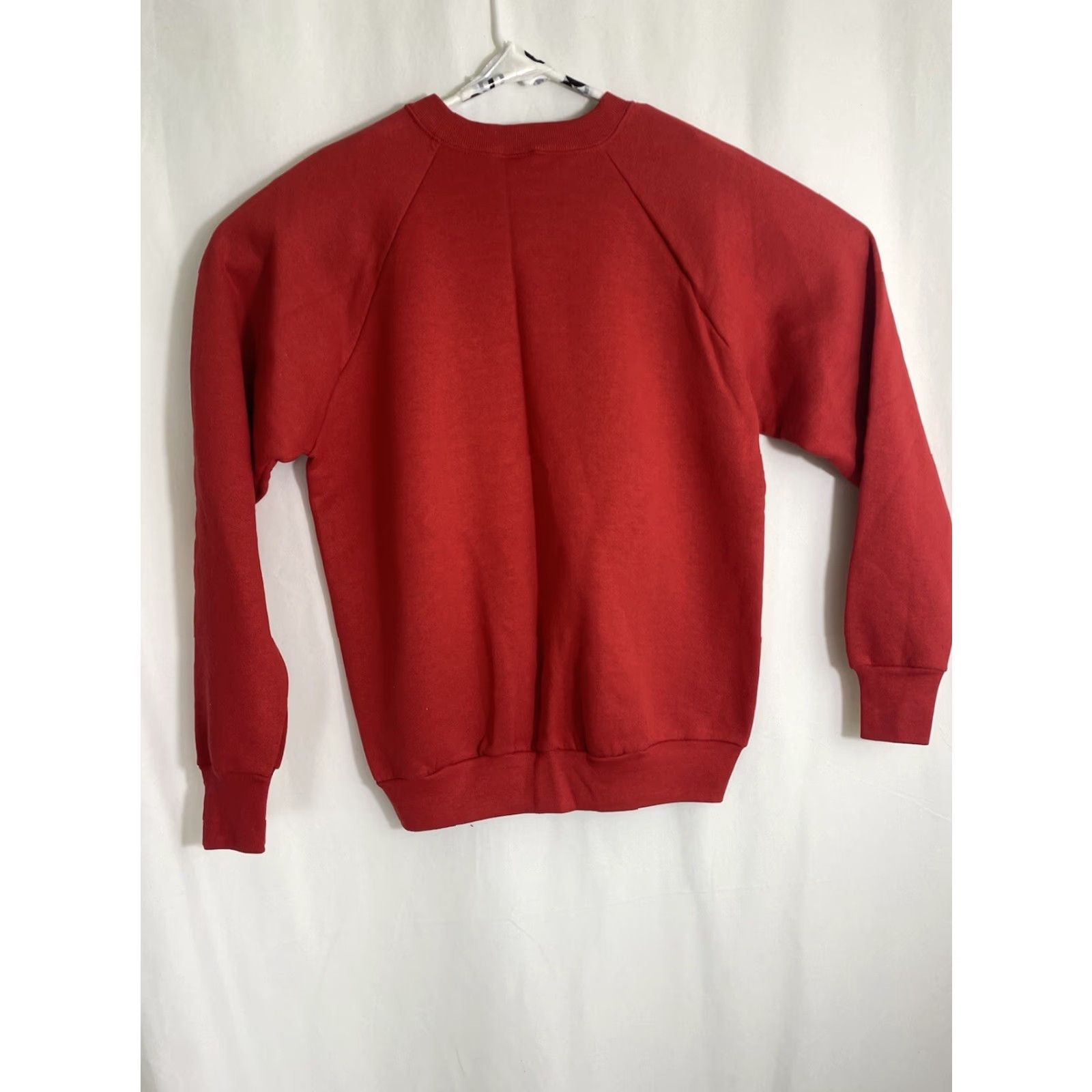 Fruit Of The Loom VINTAGE Fruit of the Loom Unisex L Red Christmas Crew Neck Sweater Size US L / EU 52-54 / 3 - 2 Thumbnail