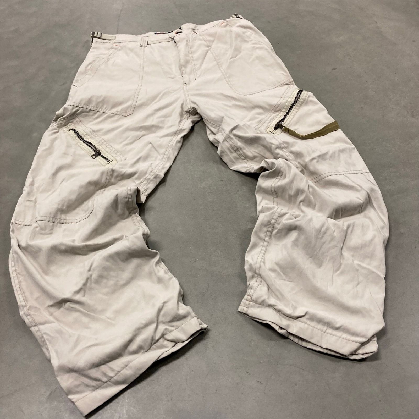 Bugle Boy × Vintage vintage y2k baggy bugle boy camo lined cargo pants 36x32 Size US 36 / EU 52 - 1 Thumbnail