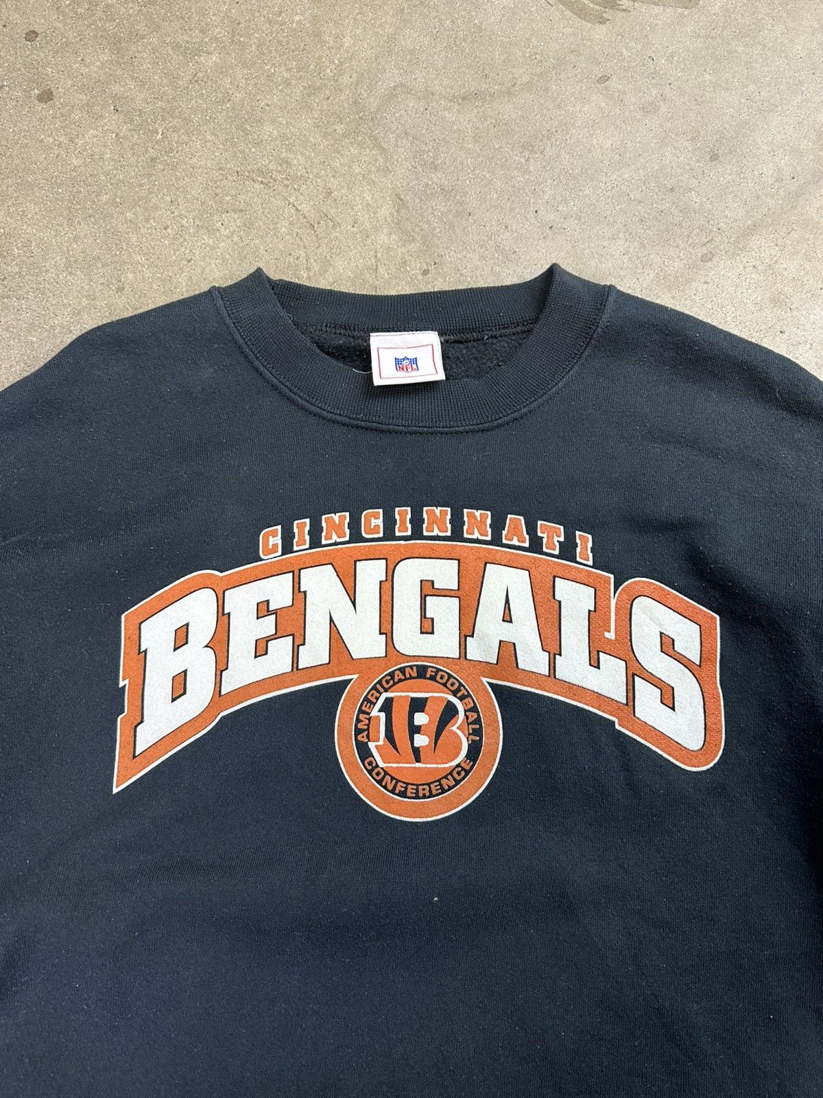 Vintage vintage cinncinnati bengals spellout nfl crewneck xl Size US XL / EU 56 / 4 - 4 Thumbnail