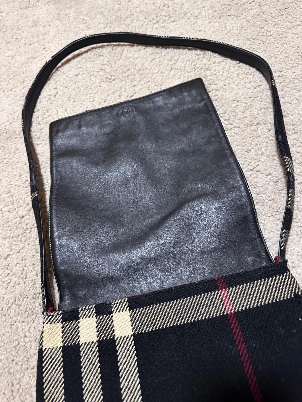 Burberry Burberry Wool crossbody bag Size ONE SIZE - 5 Thumbnail