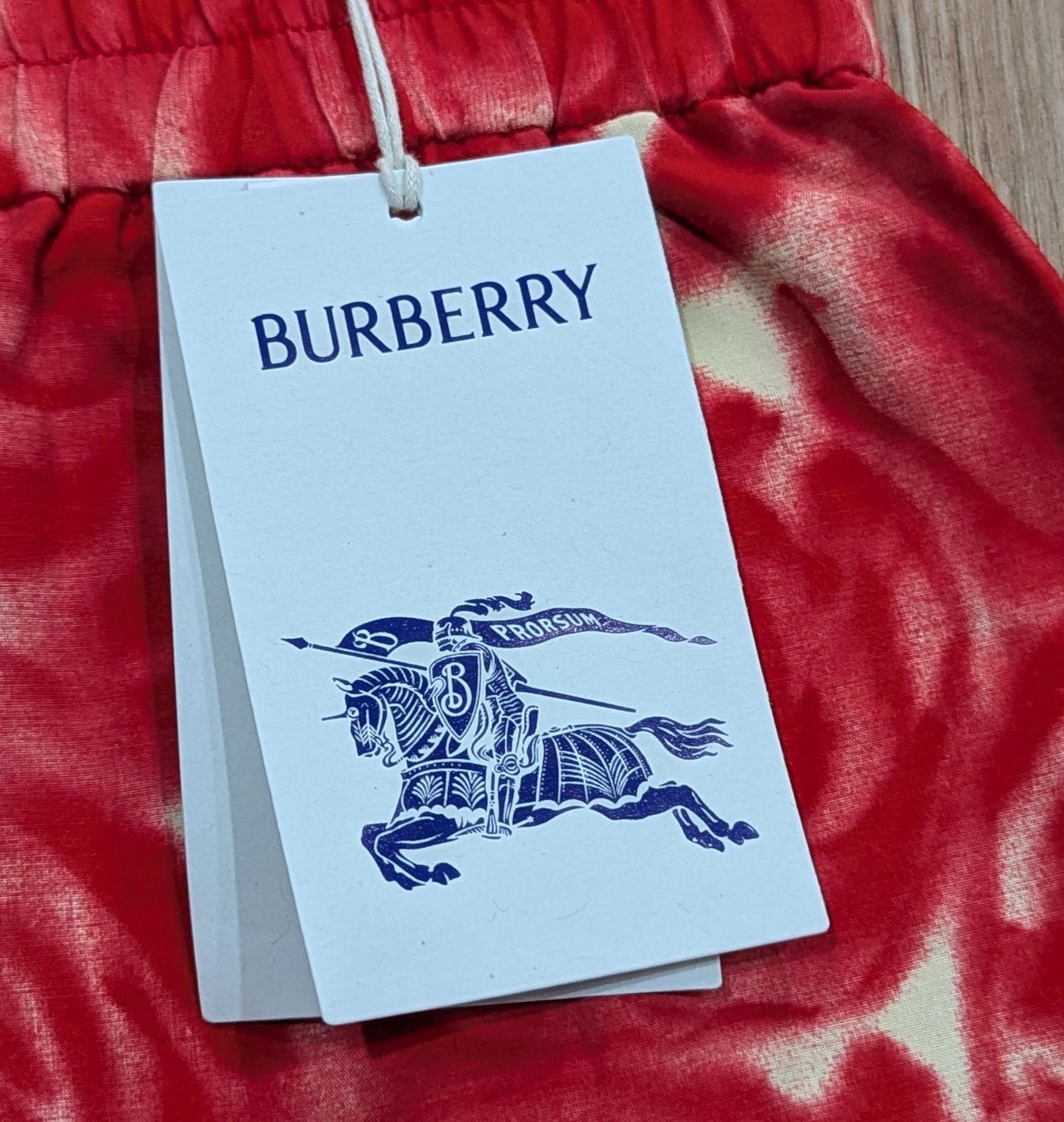 Burberry Burberry Rose Floral Viscose Shorts Red Small Size US 30 / EU 46 - 7 Thumbnail