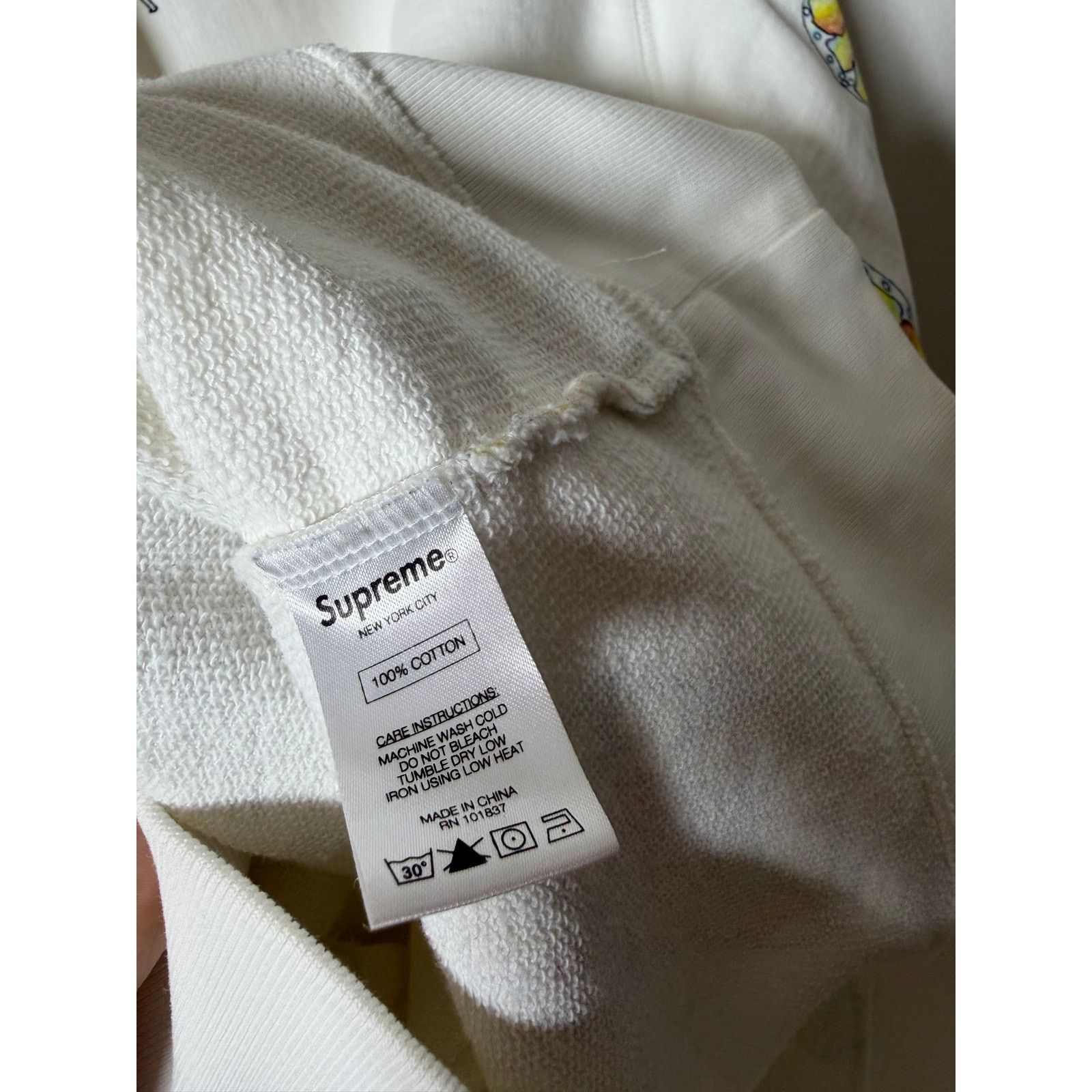 Supreme Supreme Gonz Butterfly Hooded Sweatshirt Size US L / EU 52-54 / 3 - 12 Thumbnail