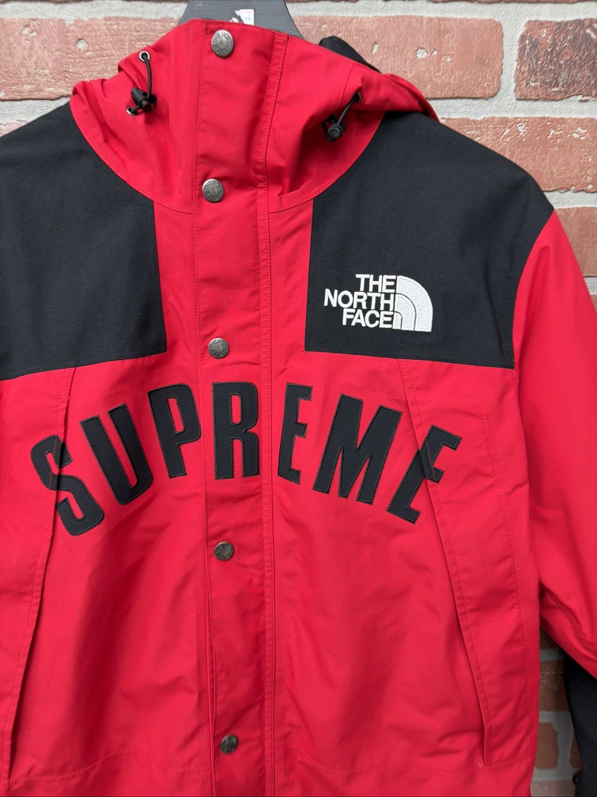 Supreme Supreme Mountain Parka Red Nylon S GREAT Condition 19SS Size US S / EU 44-46 / 1 - 9 Thumbnail