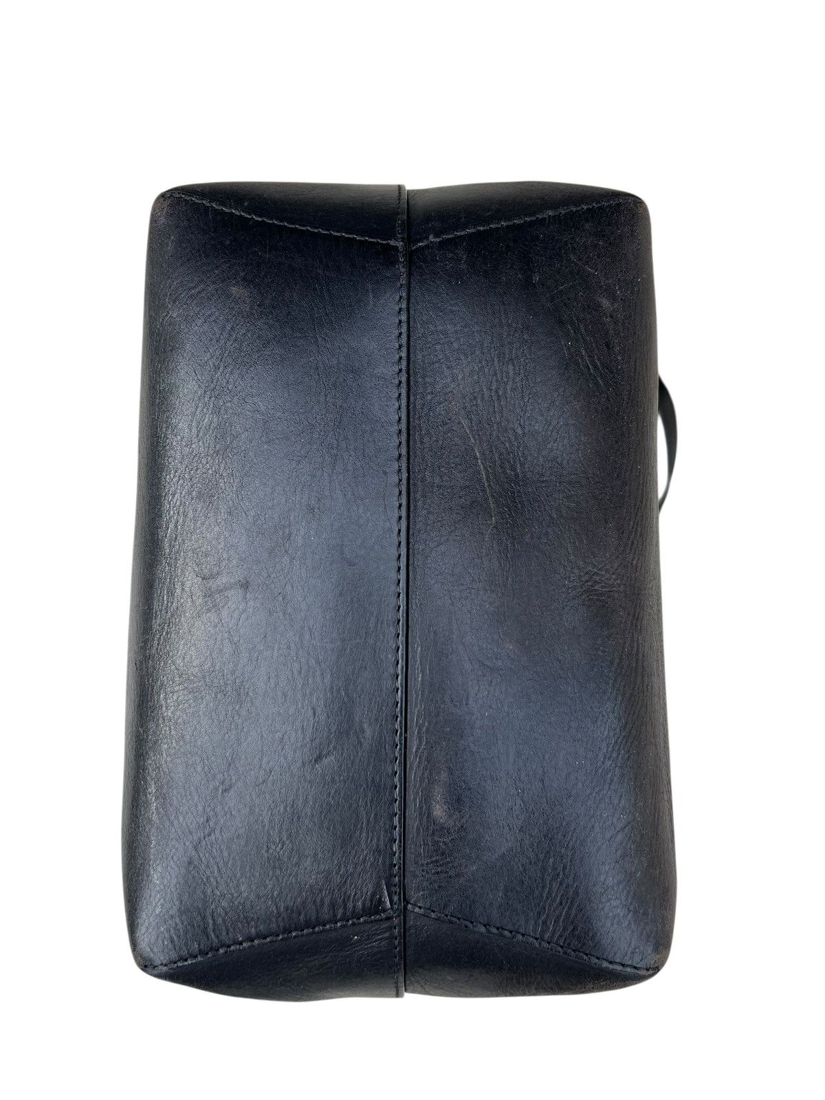 Mansur Gavriel Distressed Patina Black Leather Mansur Gavriel Sling Bag Size ONE SIZE - 17 Thumbnail