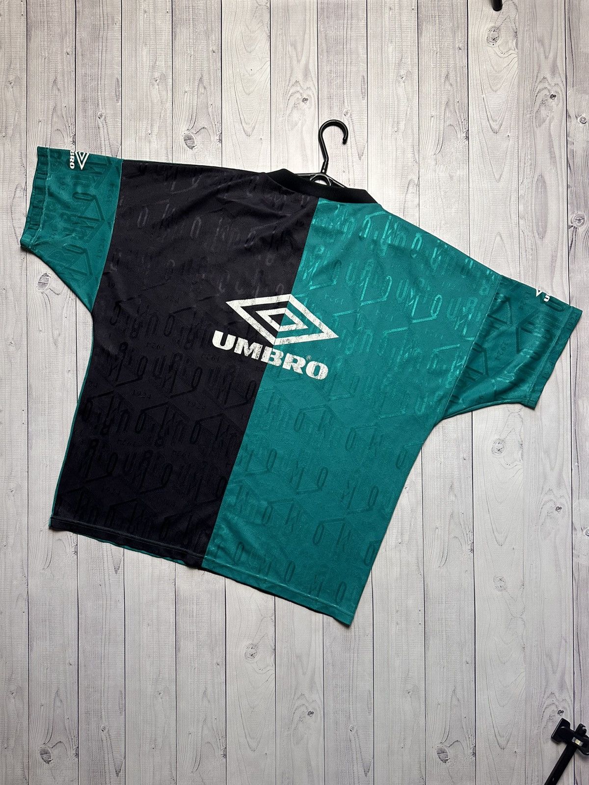 Vintage Vintage Umbro Celtic soccer jersey retro rare big logo M/L Size US L / EU 52-54 / 3 - 2 Thumbnail