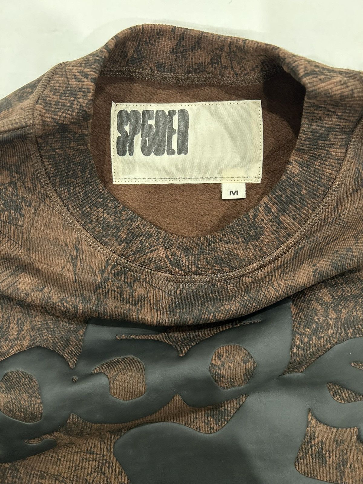 Complex × Sp5der × Travis Scott Sp5der Beluga Real Tree Camo Crewneck Complexcon Exclusive Size US M / EU 48-50 / 2 - 4 Thumbnail