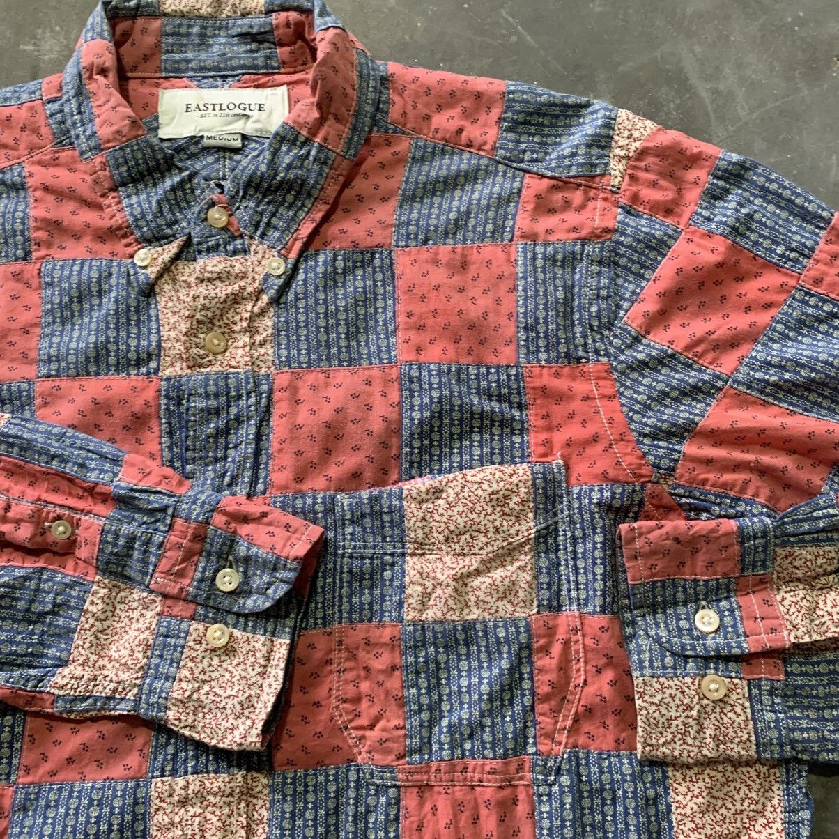 EASTLOGUE EASTLOGUE Red & Navy Patchwork Shirt Size US M / EU 48-50 / 2 - 4 Thumbnail