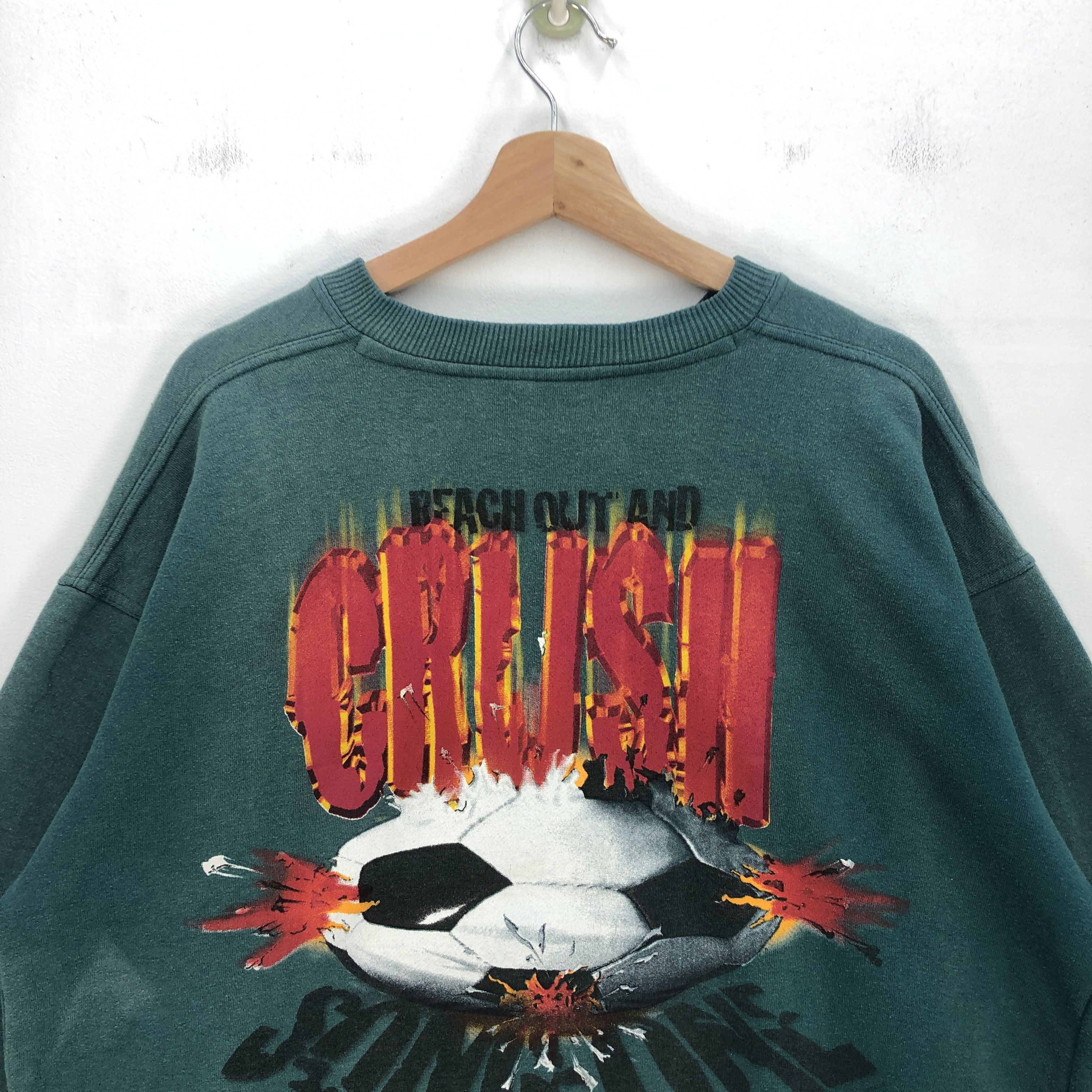 Vintage Vintage Reach Out and Crush Someone Sweater Sporting Gear Size US L / EU 52-54 / 3 - 3 Thumbnail