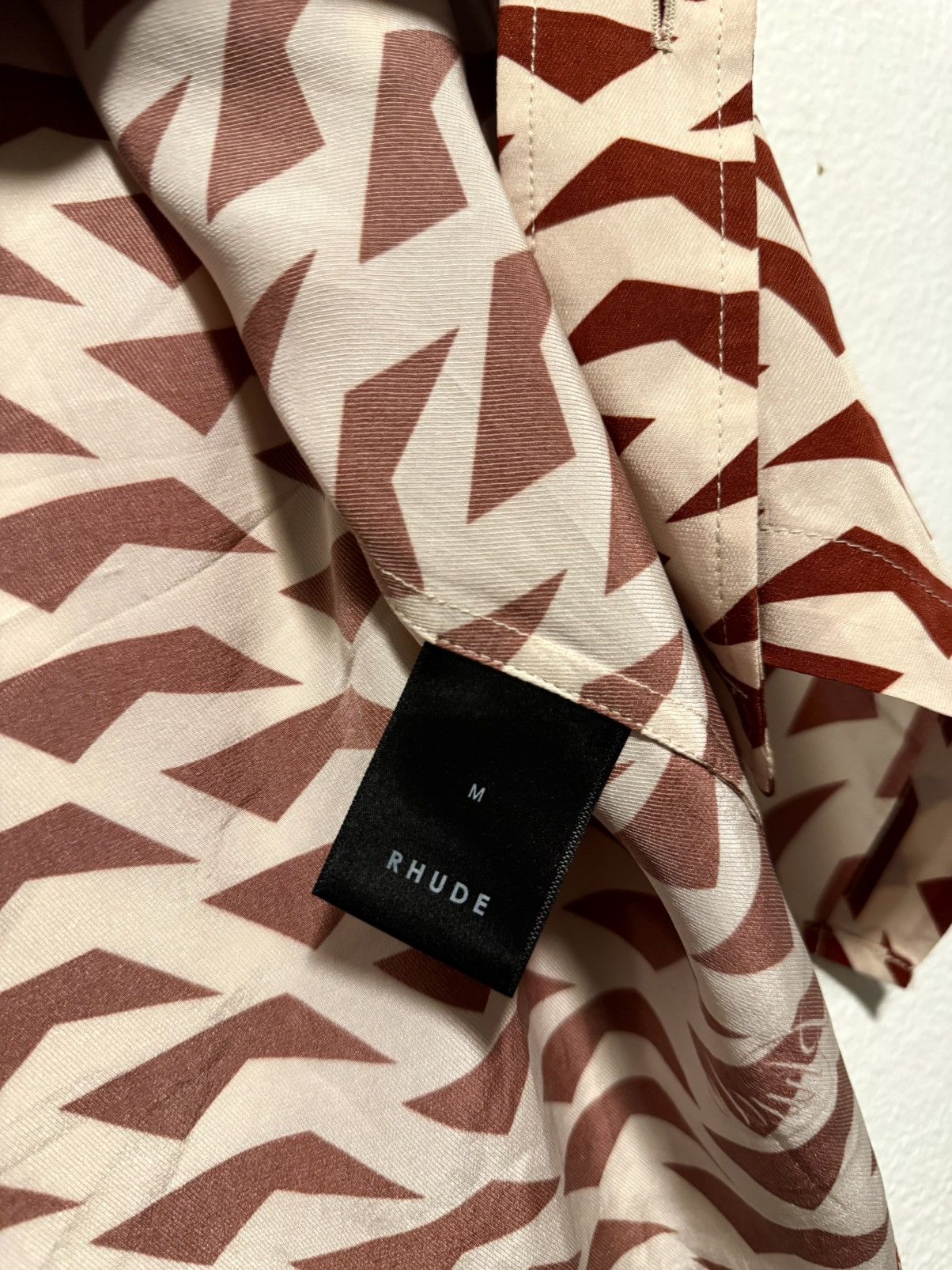 Rhude Rhude geometric-pattern satin twill shirt Size US M / EU 48-50 / 2 - 10 Thumbnail