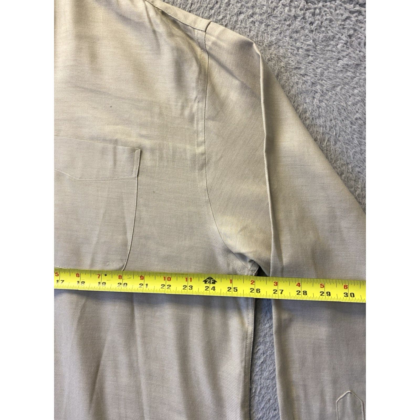 Cutter & Buck Cutter & Buck Men's Tan Long Sleeve Dress Shirt XL - Classic Fit, Button-Down, Wrinkle Resistant Size 46R - 4 Thumbnail