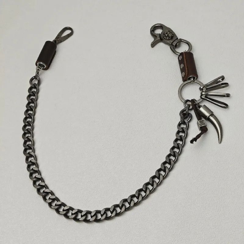 Japanese Brand × Vintage Wolf Tooth Charm Keychain Size ONE SIZE - 1 Thumbnail