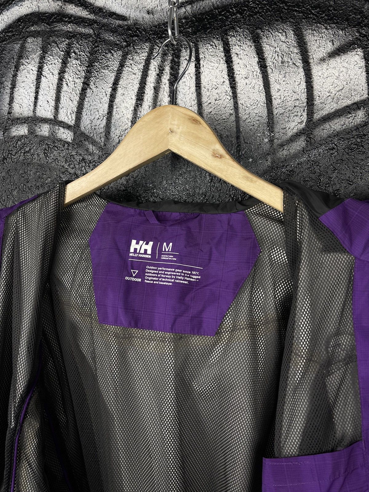 Helly Hansen Helly Hansen Tech Series Outdoor Purple Jacket WMNS Size M Size M / US 6-8 / IT 42-44 - 9 Thumbnail