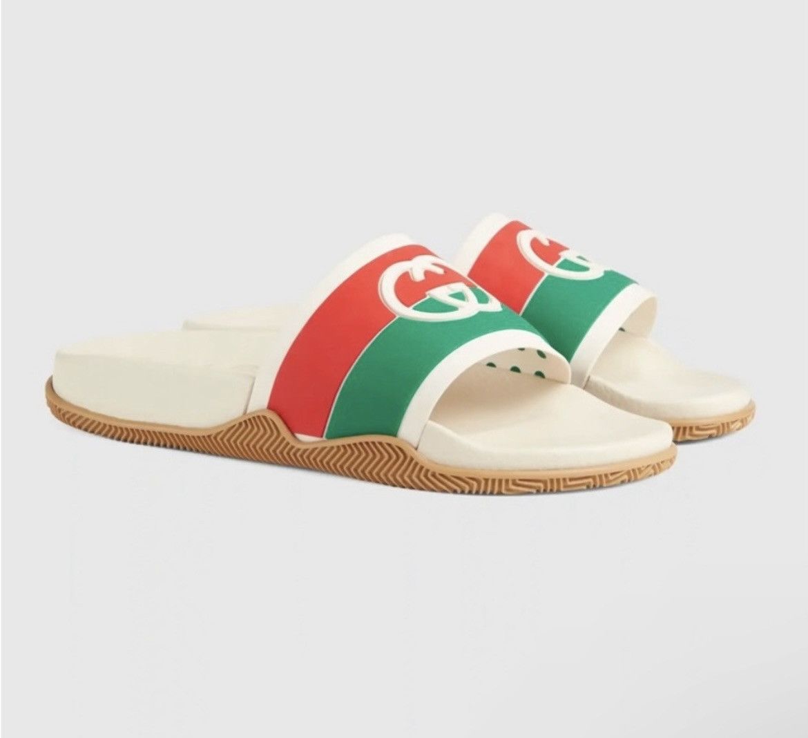 Gucci Gucci GG Interlocking Logo Rubber Sandals Slides Size US 7 / IT 37 - 1 Thumbnail
