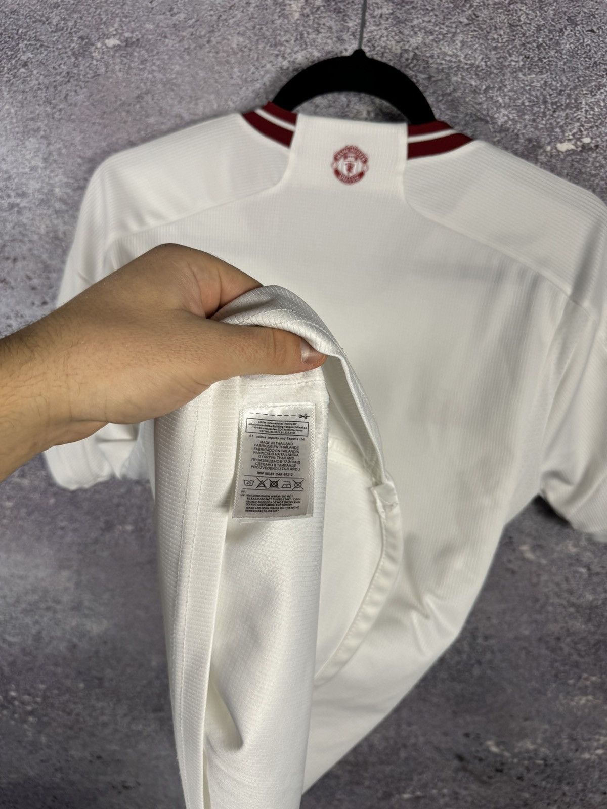 Adidas Vintage Manchester United 2023/24 Third Adidas Soccer Jersey Size US M / EU 48-50 / 2 - 14 Thumbnail