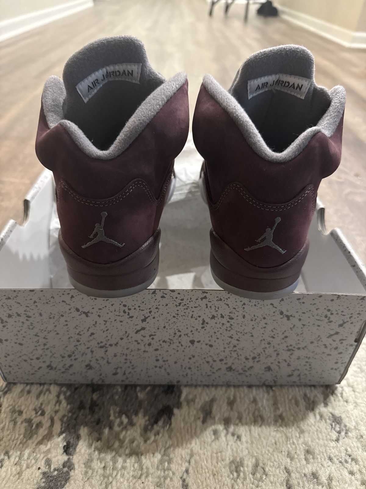 Jordan Brand Air Jordan 5 Burgundy Size US 5 / EU 37 - 3 Thumbnail