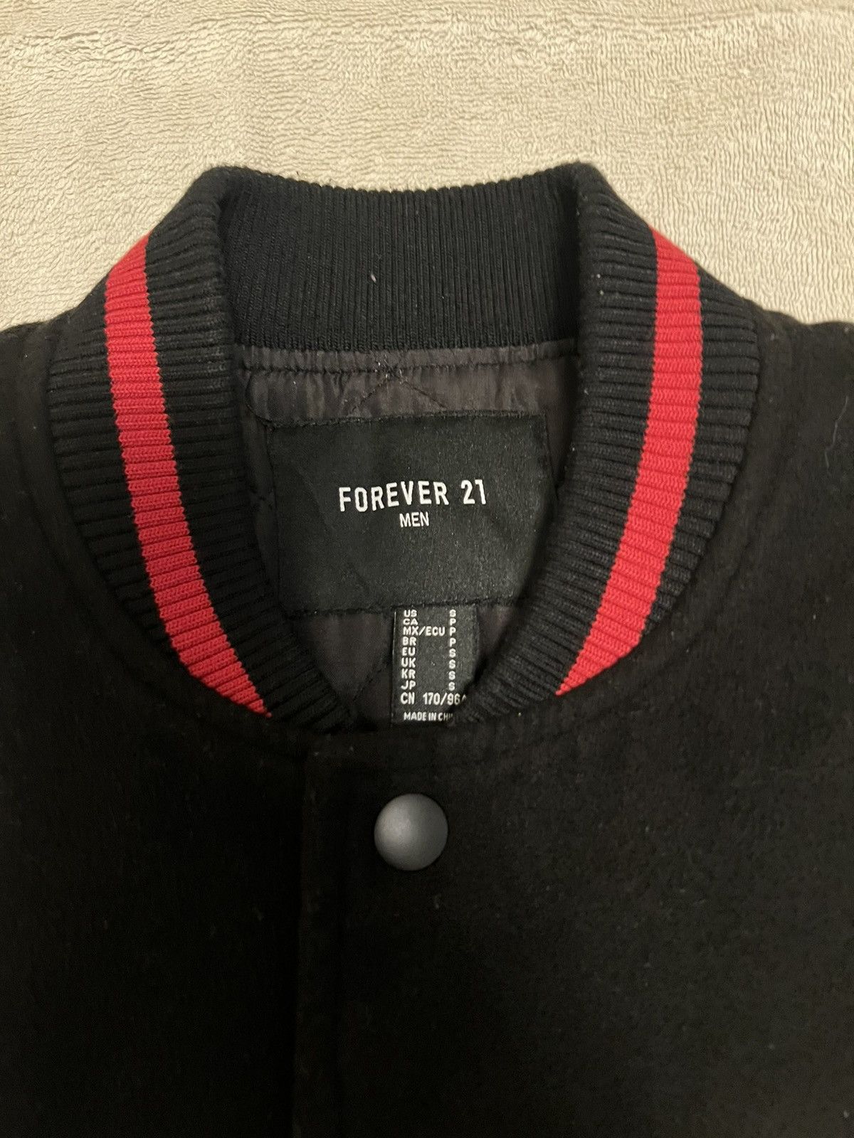 Forever 21 Forever 21 jacket size small Size US S / EU 44-46 / 1 - 6 Thumbnail