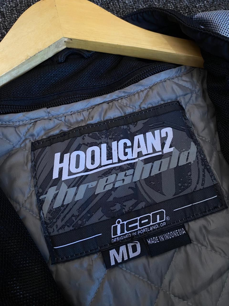 ICON Motorsports Icon Hooligan 2 Threshold Motorcycle Jacket Size US L / EU 52-54 / 3 - 2 Thumbnail