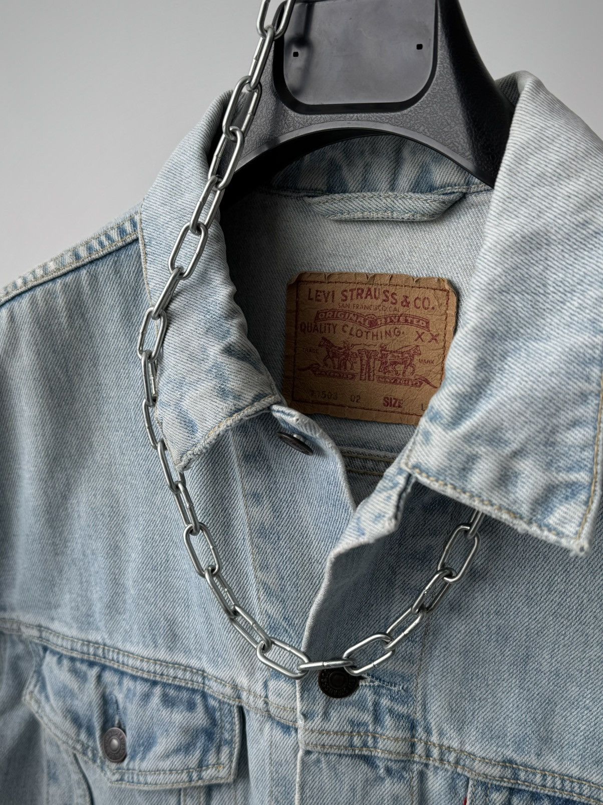 Levi's Vintage 1990s Levi's 70503 'Light Blue' Trucker Jacket Size US L / EU 52-54 / 3 - 4 Thumbnail