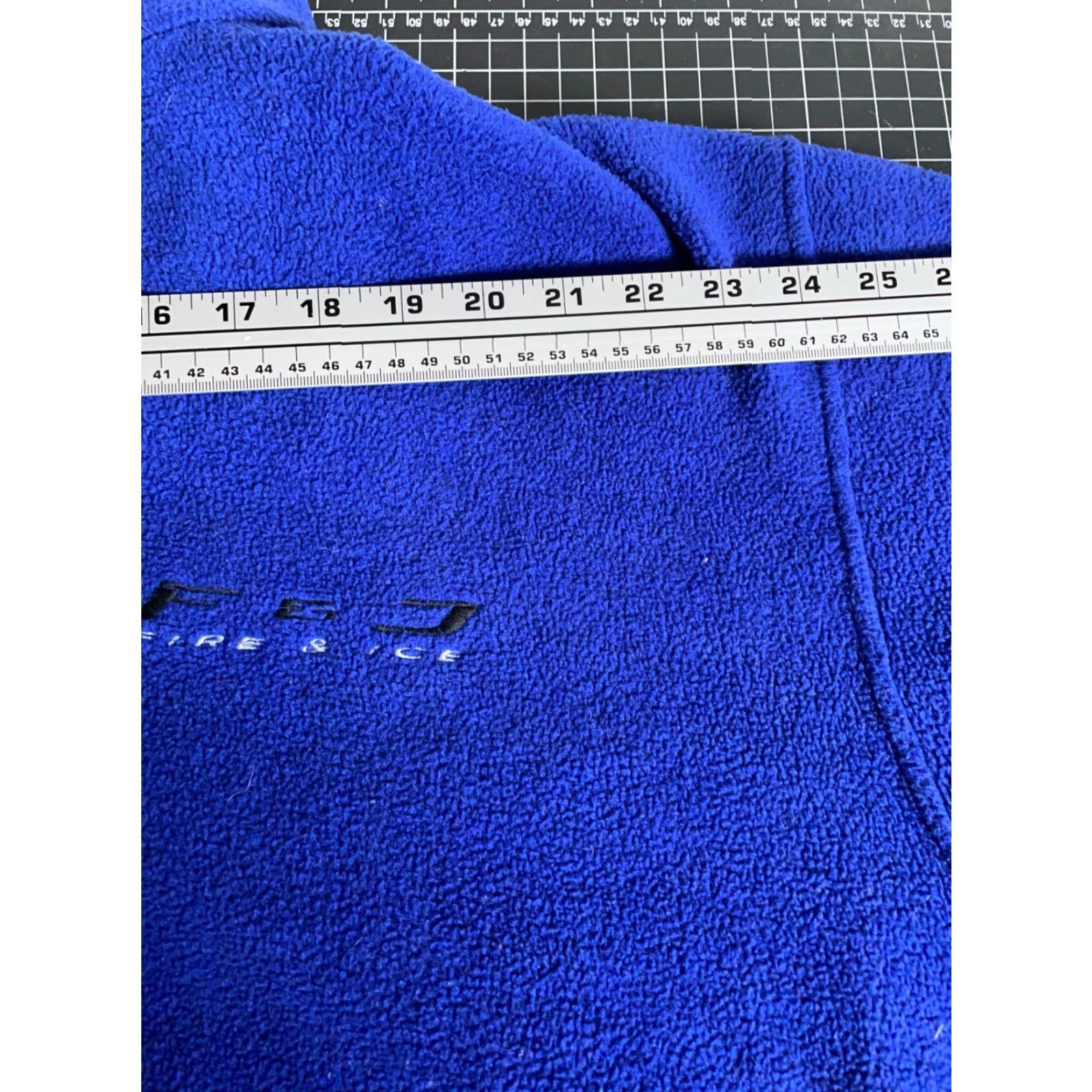 Vintage VINTAGE Fire + Ice Jacket XL Blue 1/4 Zip Fleece Pullover Striped Sleeves Italy Made Men Size XL Short Length Size US XL / EU 56 / 4 - 7 Thumbnail