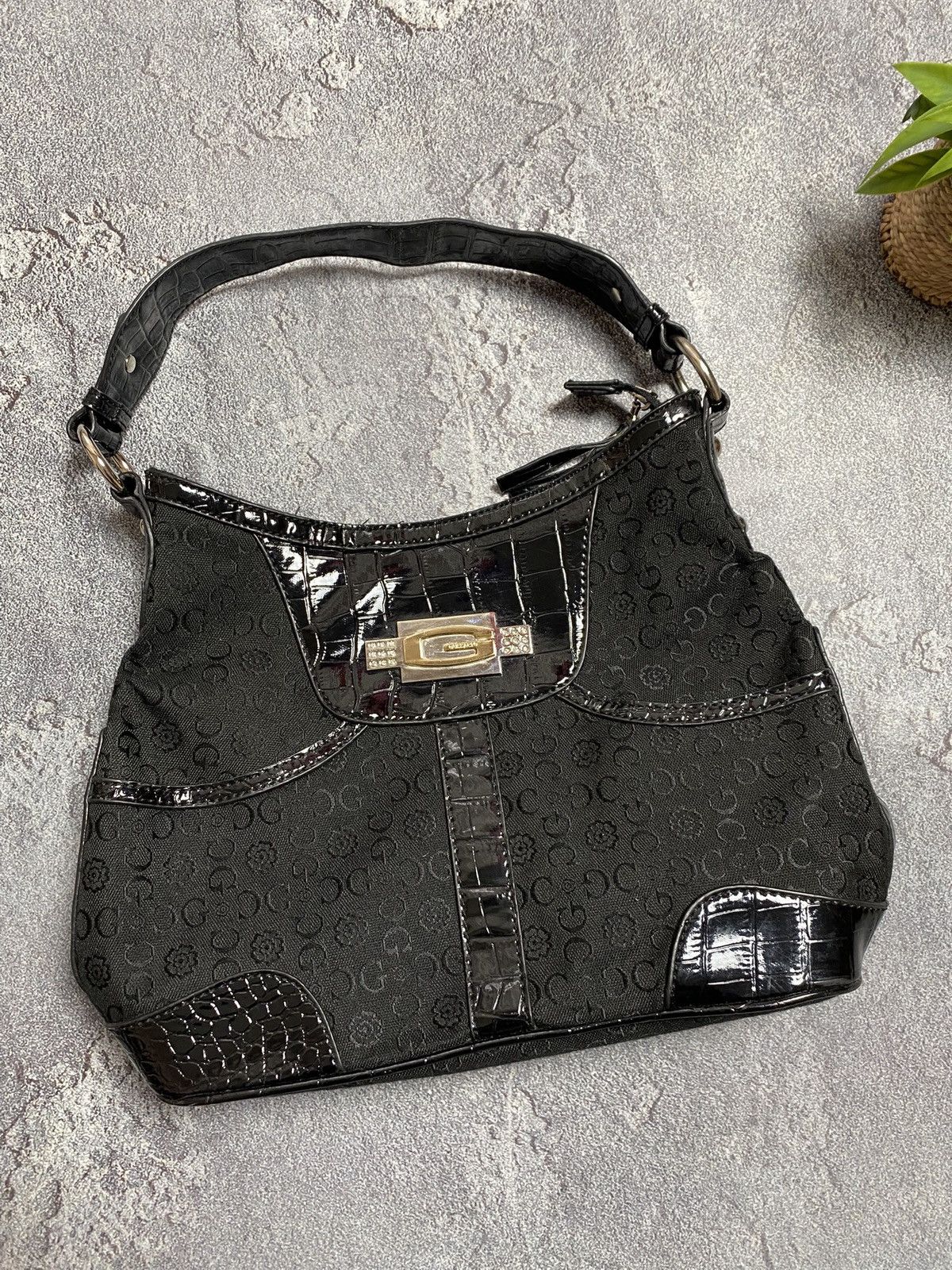 Guess Gussaci shoulder bag vintage Size ONE SIZE - 2 Thumbnail