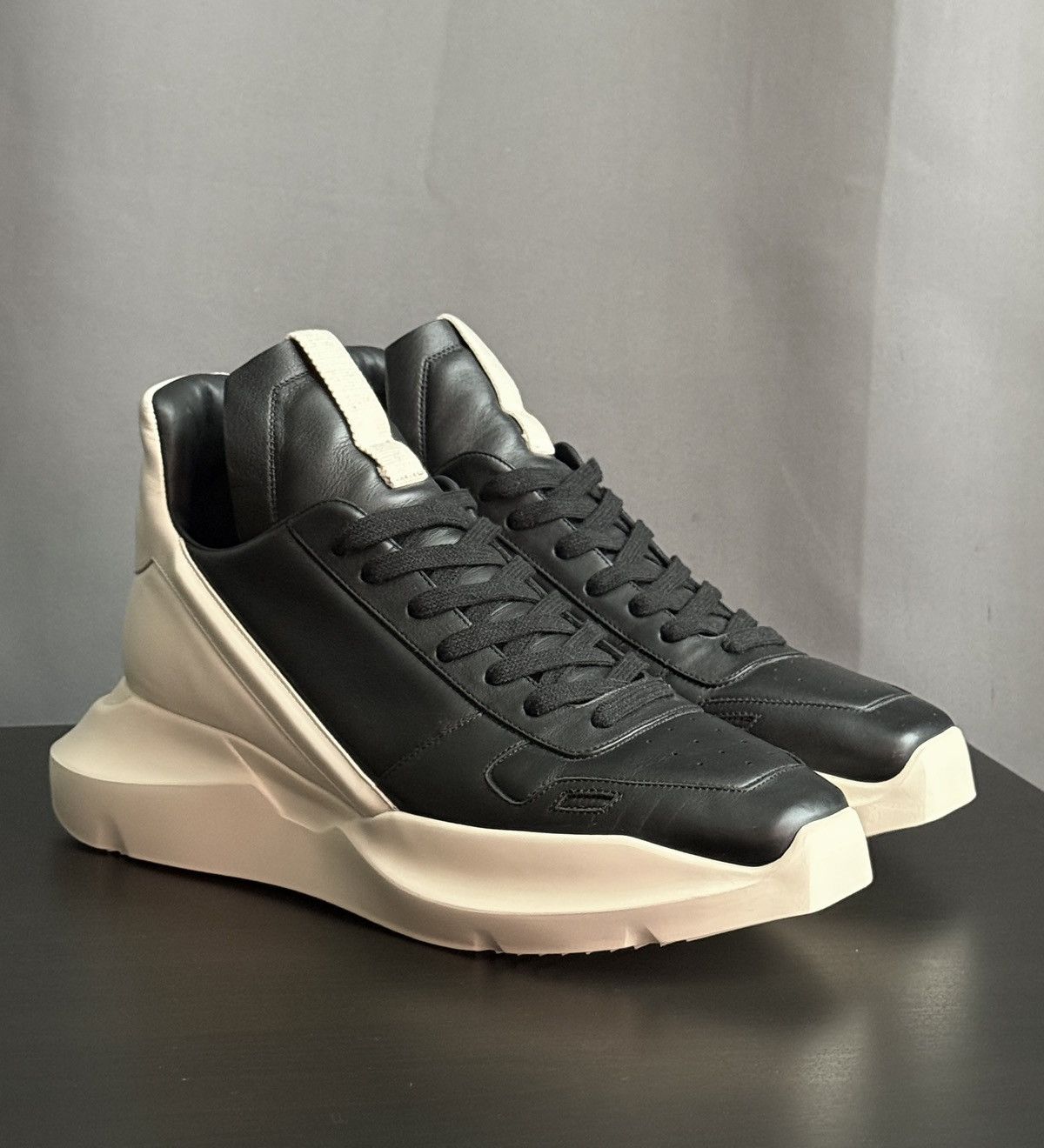 Rick Owens Rick Owens Geth Runner Black Size US 11 / EU 44 - 2 Thumbnail