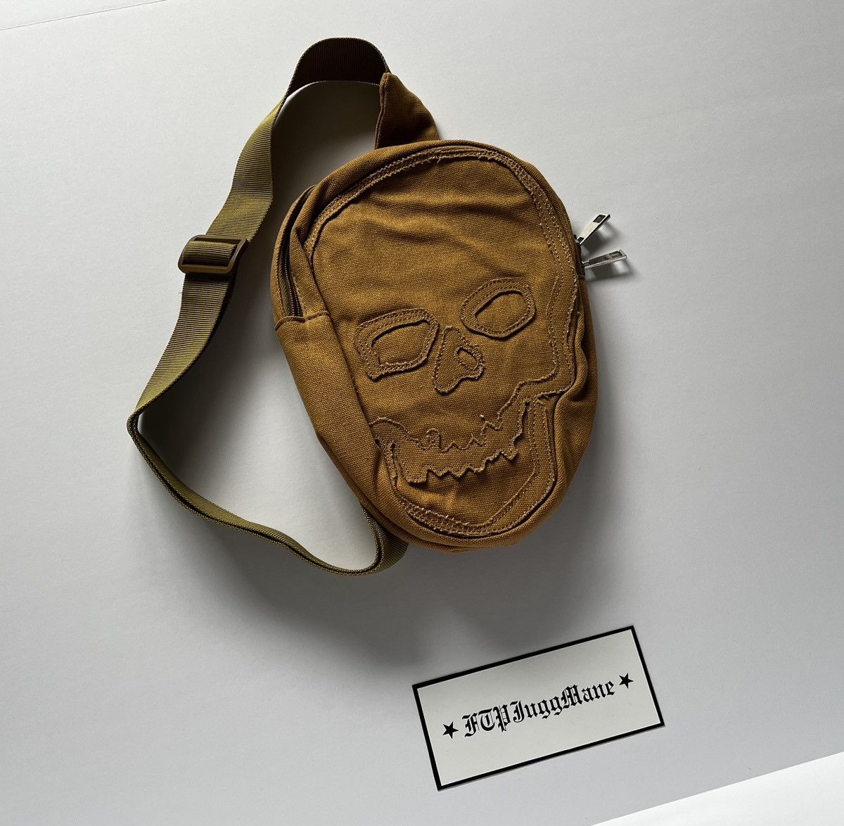 TeamSESH Teamsesh Crossbody SESH Skull Bag Team Sesh Bones Size ONE SIZE - 3 Thumbnail
