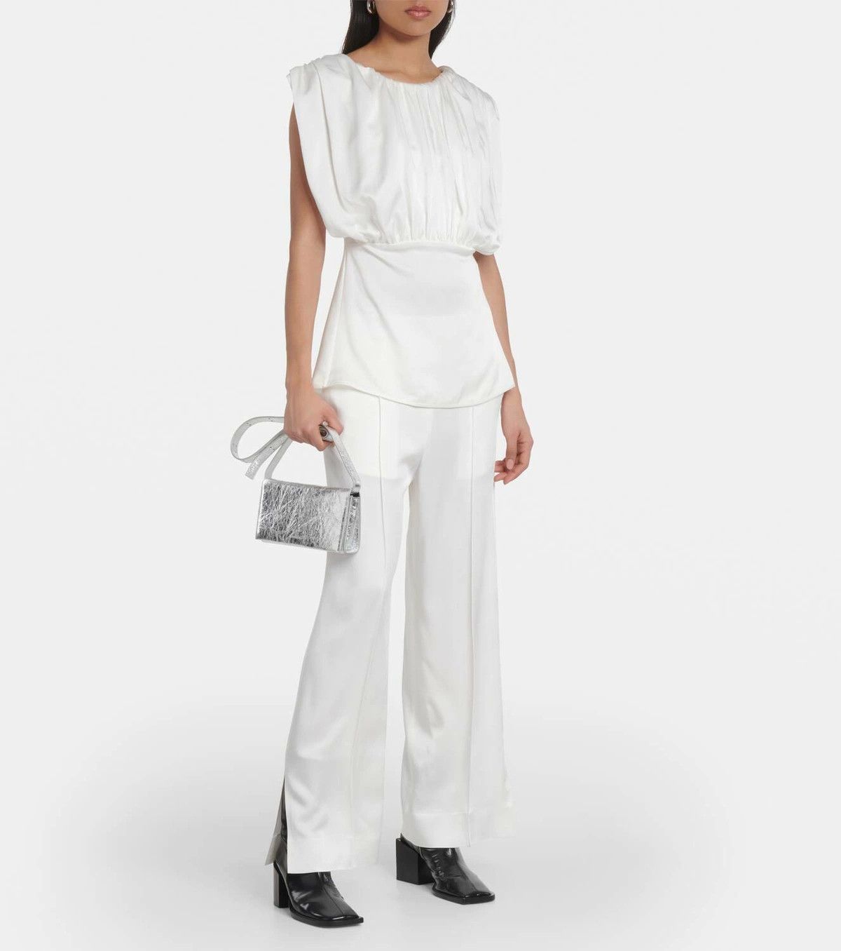 Jil Sander o1y1025 Sweatpant in Off-White Size 26" / US 2 / IT 38 - 2 Thumbnail