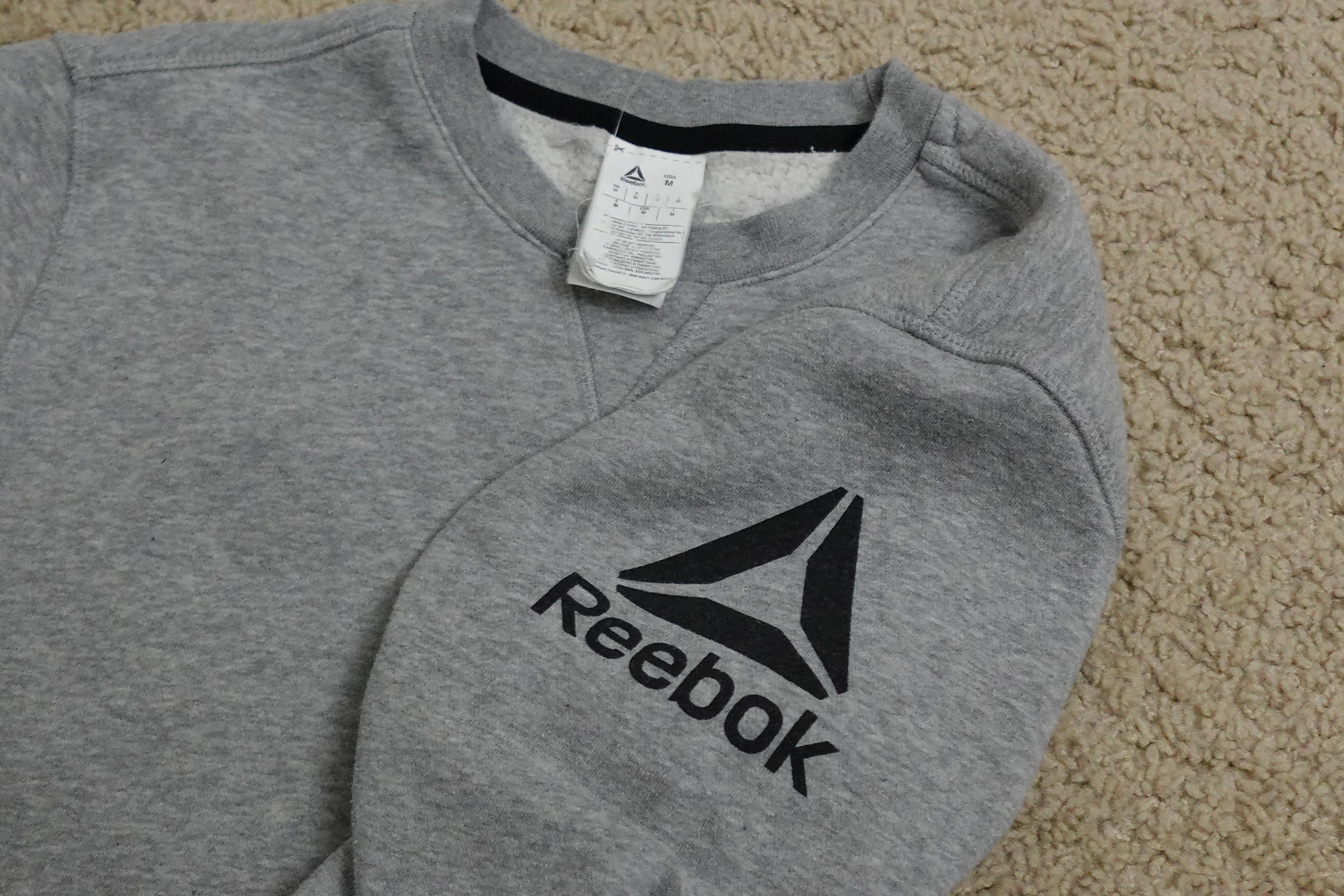 Reebok Medium - Reebok Grey Crewneck Sweatshirt Workout Wear Size US M / EU 48-50 / 2 - 4 Thumbnail