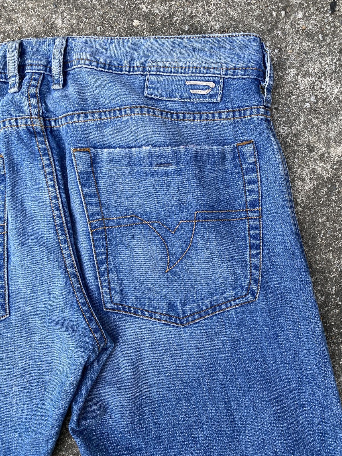 Diesel × Japanese Brand × Tornado Mart Diesel Zathan Blue Faded Flare Denim Size US 34 / EU 50 - 12 Thumbnail