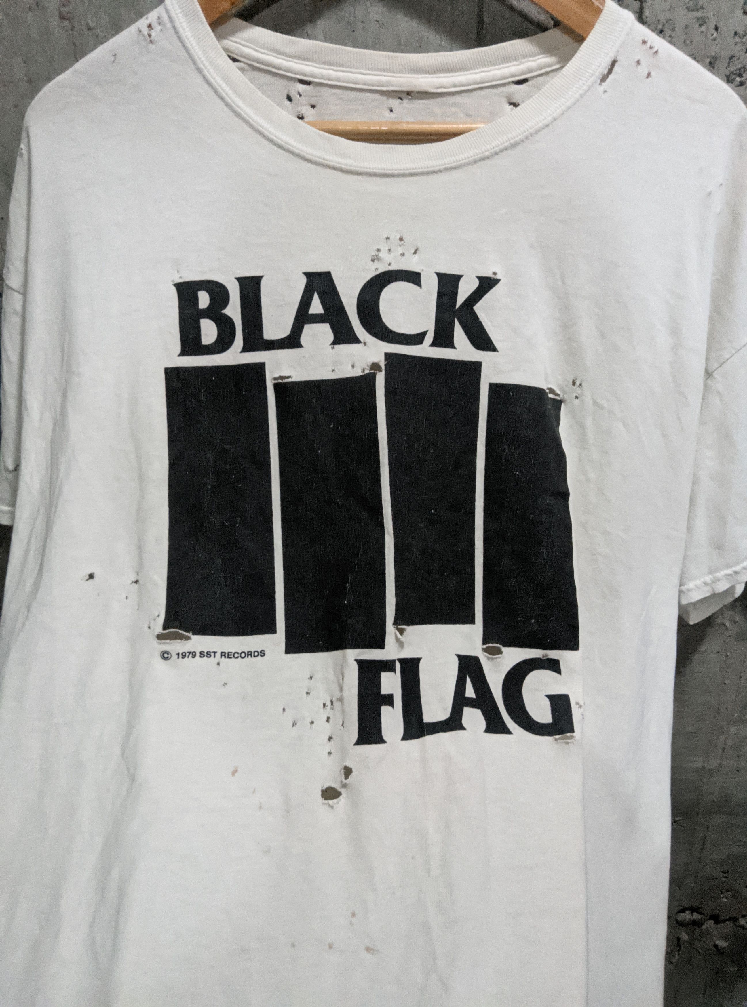 Band Tees Vintage 2000s blackflag punk thrashed distressed erd Size US XL / EU 56 / 4 - 2 Thumbnail