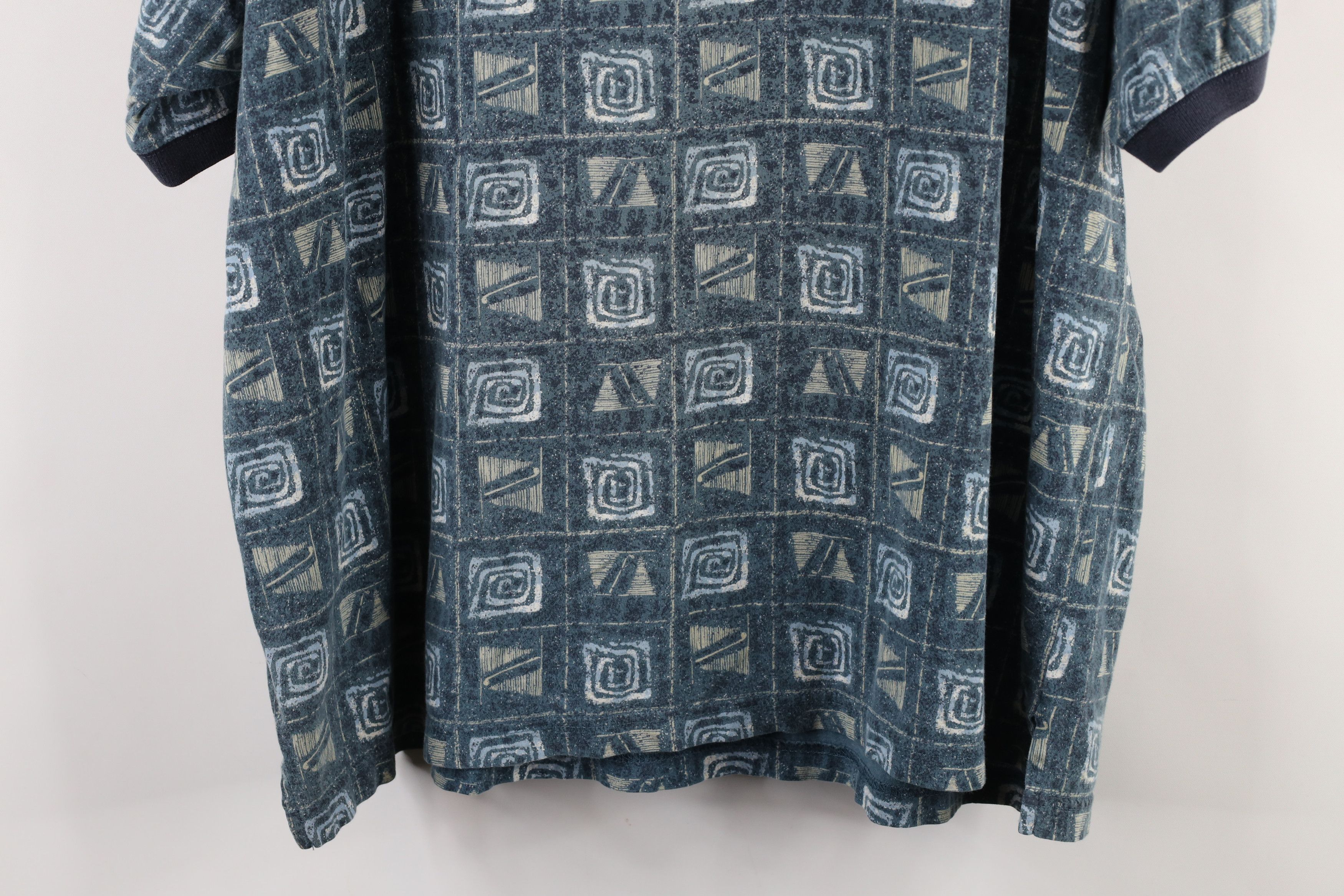 Vintage Vintage 90s Streetwear Geometric Collared Polo Shirt Size US XL / EU 56 / 4 - 12 Thumbnail