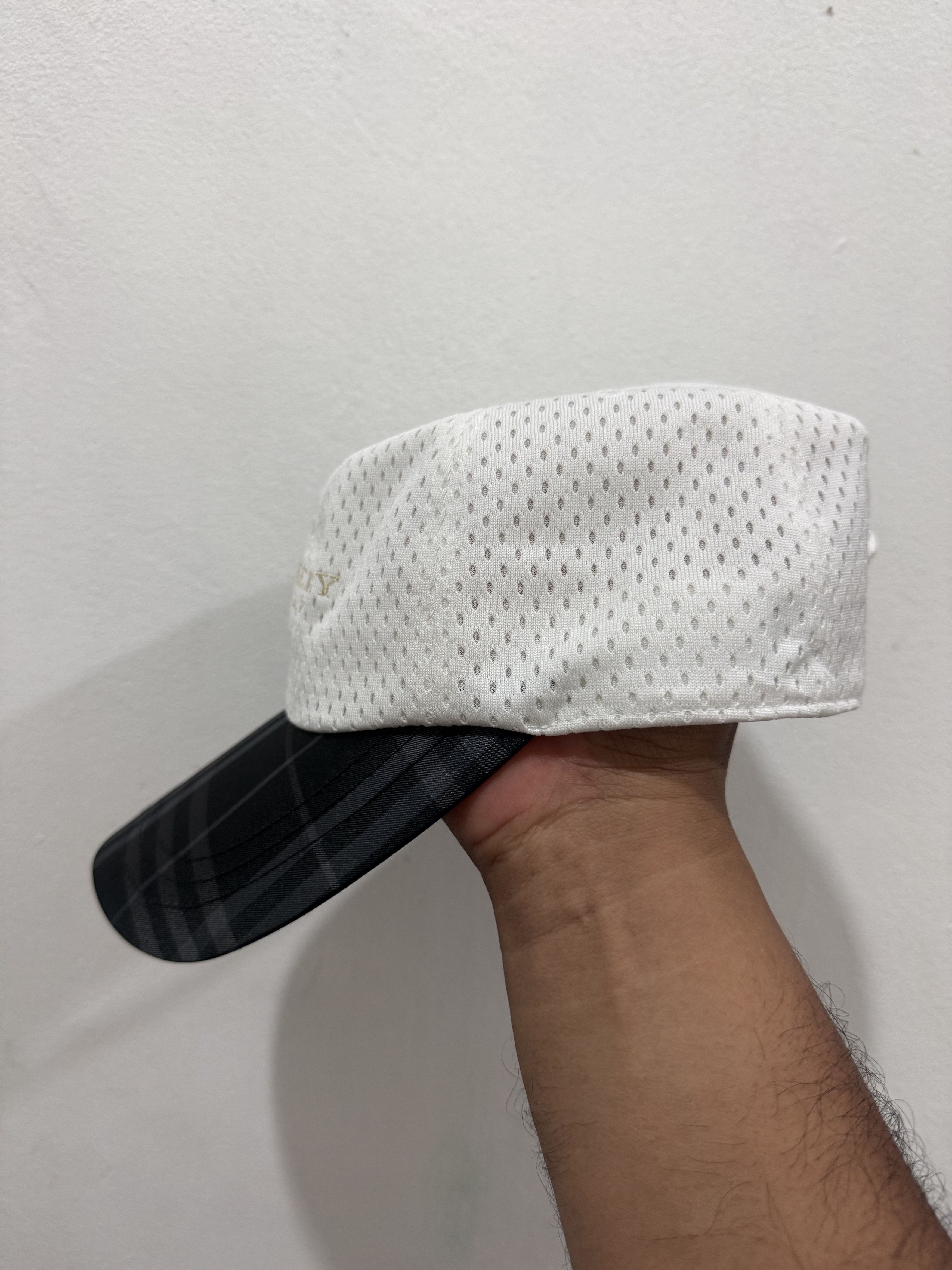 Burberry VTG Burberry Golf Nova Checked Hat Size ONE SIZE - 3 Thumbnail