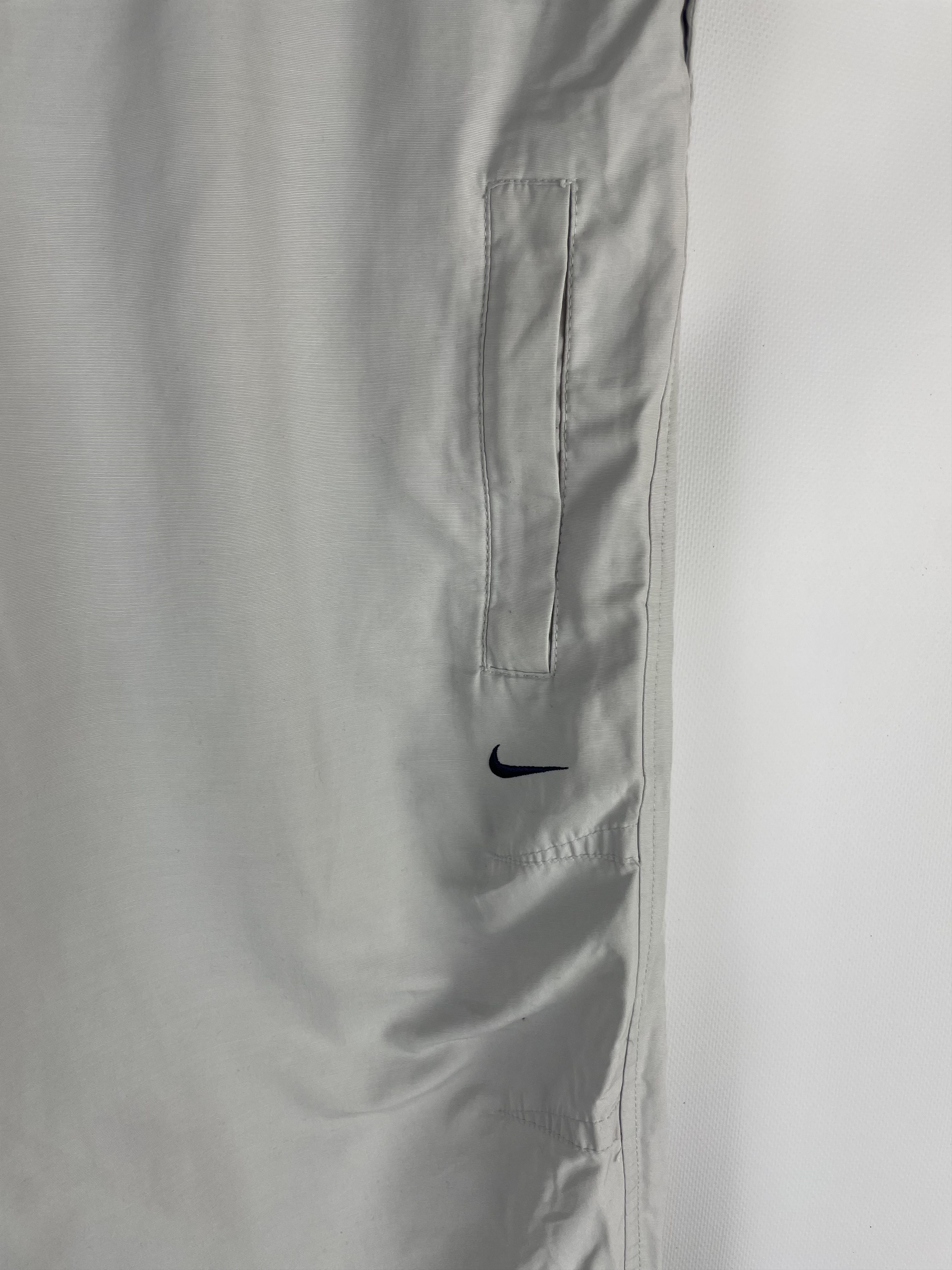 Nike Mens Nike Vintage Shorts y2k Size US 32 / EU 48 - 4 Thumbnail