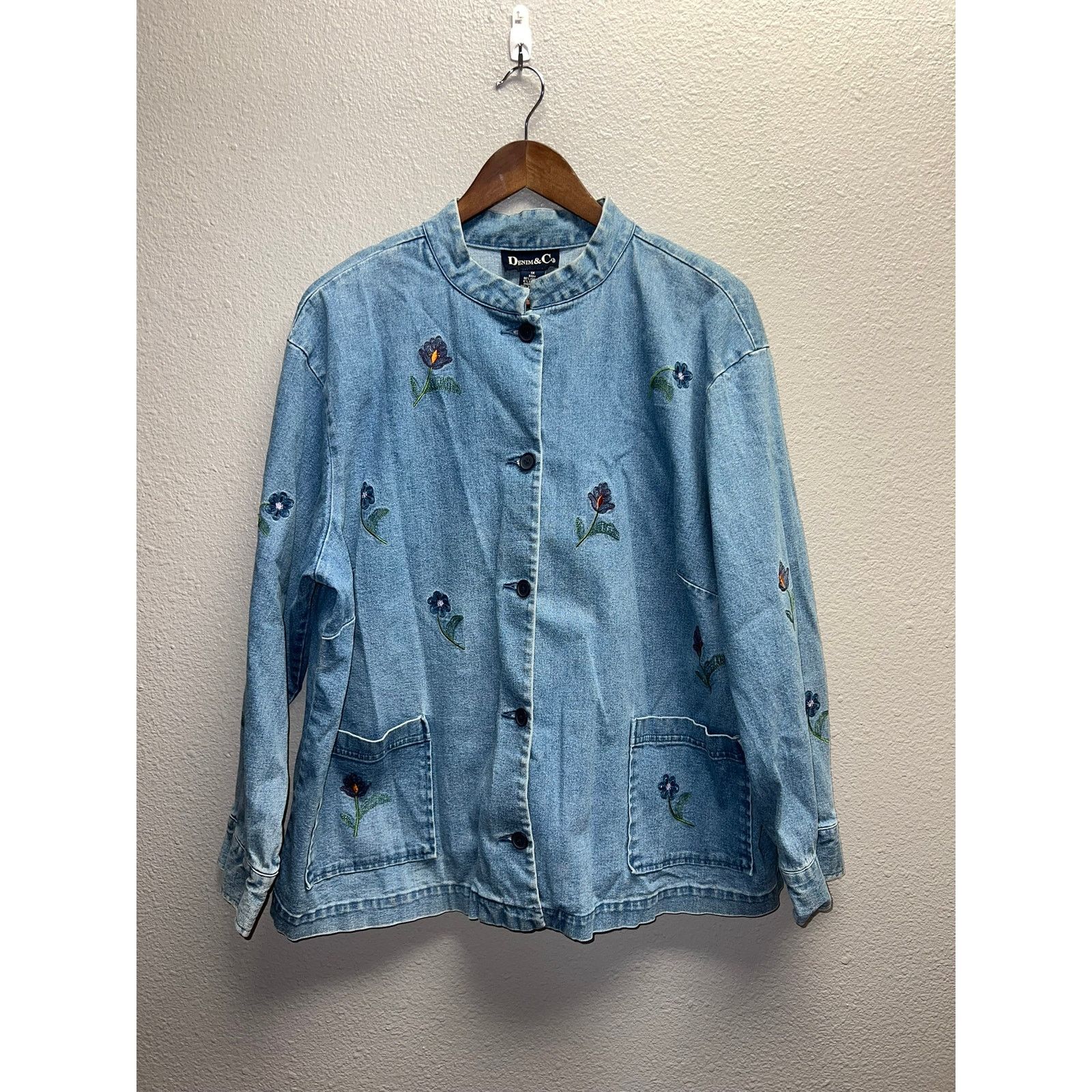 Vintage Vintage Denim Floral Jacket Denim & Co Button Up Jacket 1X Size XL / US 12-14 / IT 48-50 - 1 Thumbnail