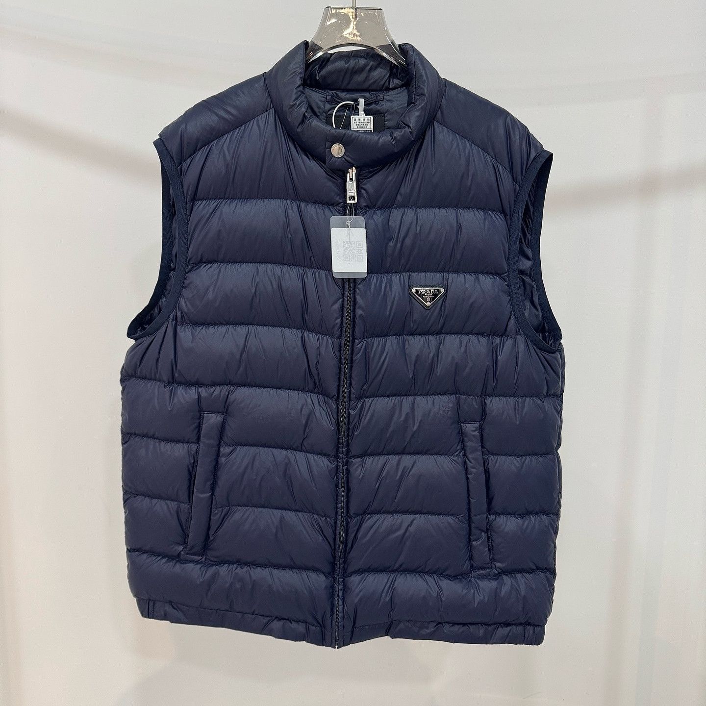 Prada Prada Down Puffer Vest Size 56 Size US XL / EU 56 / 4 - 1 Thumbnail