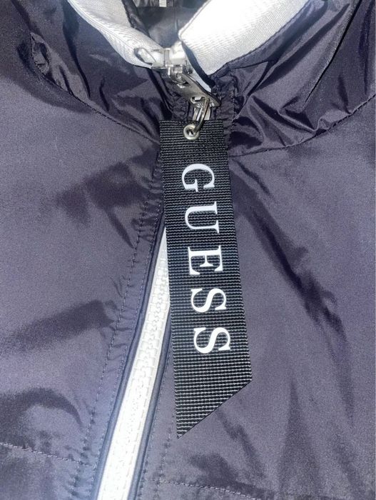 Windbreaker guess hotsell