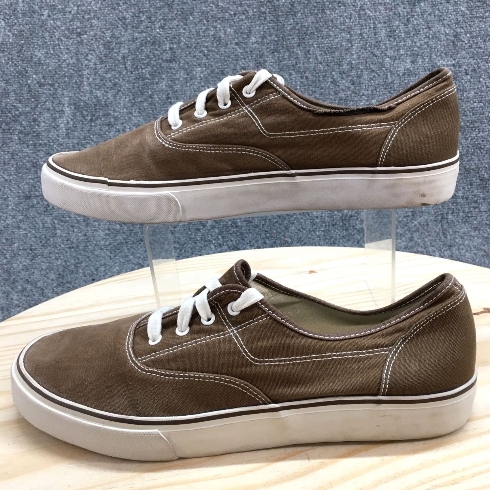 Mossimo Mossimo Supply Co Shoes Mens 12 Brown Canvas Lace Up Low Top Skate Sneakers Size US L / EU 52-54 / 3 - 3 Thumbnail