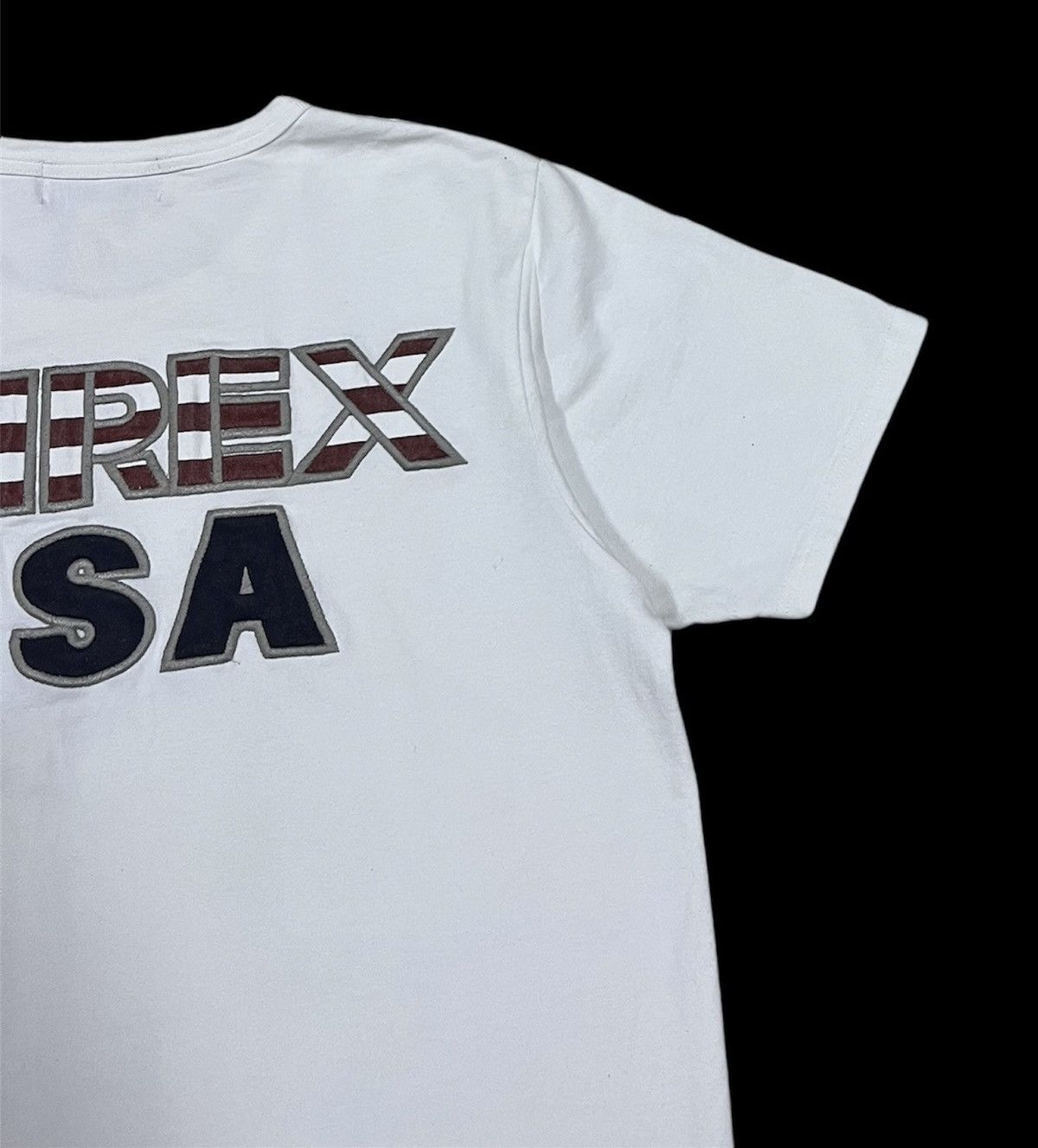 Avirex Avirex military army t shirt size L Size US L / EU 52-54 / 3 - 16 Thumbnail