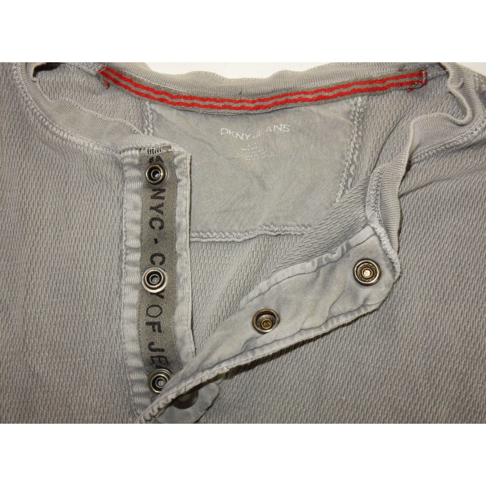 DKNY VINTAGE DKNY Men's Long Sleeve T-Shirt Size Large Gray Cotton Solid 90s Size US L / EU 52-54 / 3 - 3 Thumbnail
