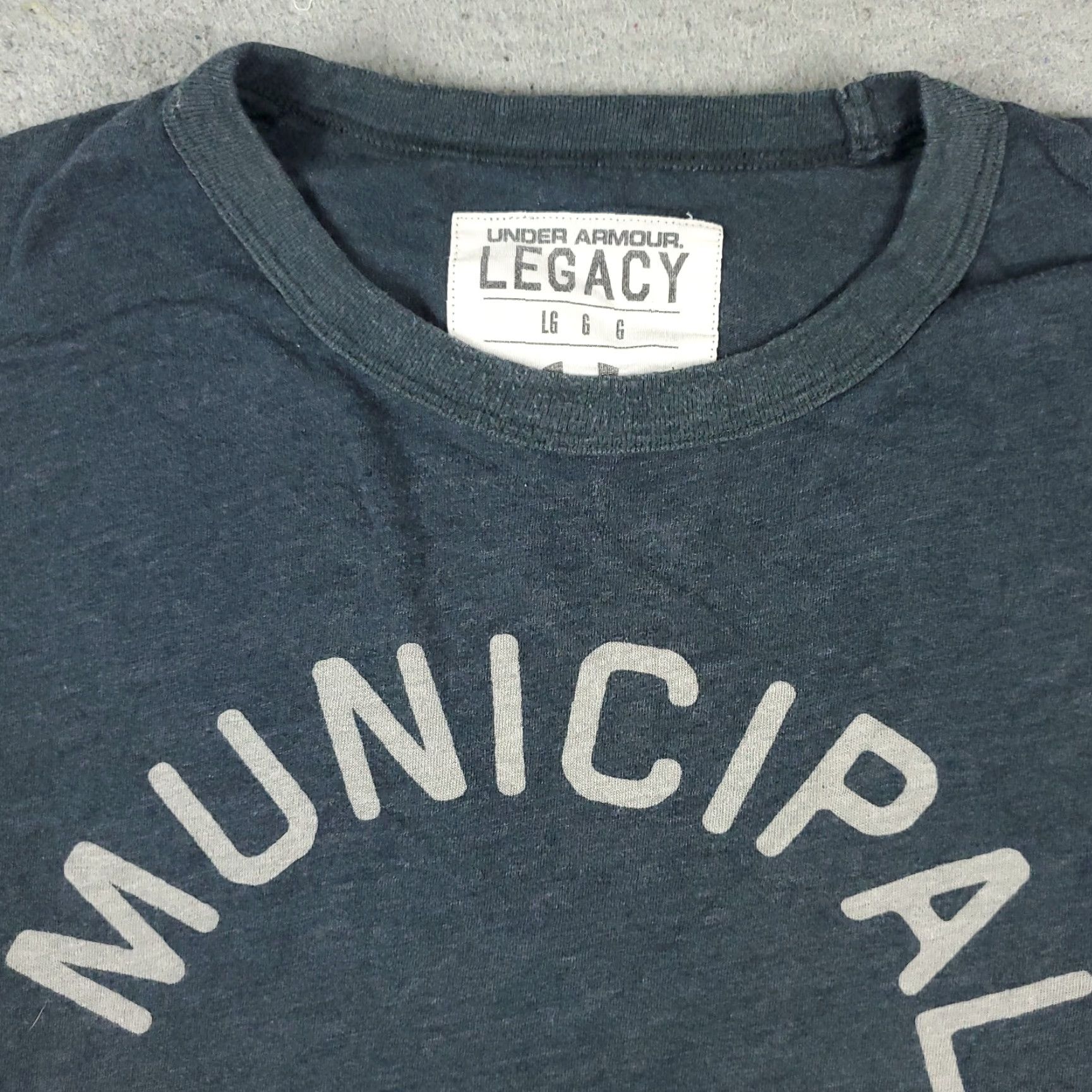 Under Armour Under Armour T-Shirt Men Large Blue Short Sleeve Crew Neck Logo Casual Athletic Sports All Seasons Shirt Mens L Blue Size US L / EU 52-54 / 3 - 3 Thumbnail