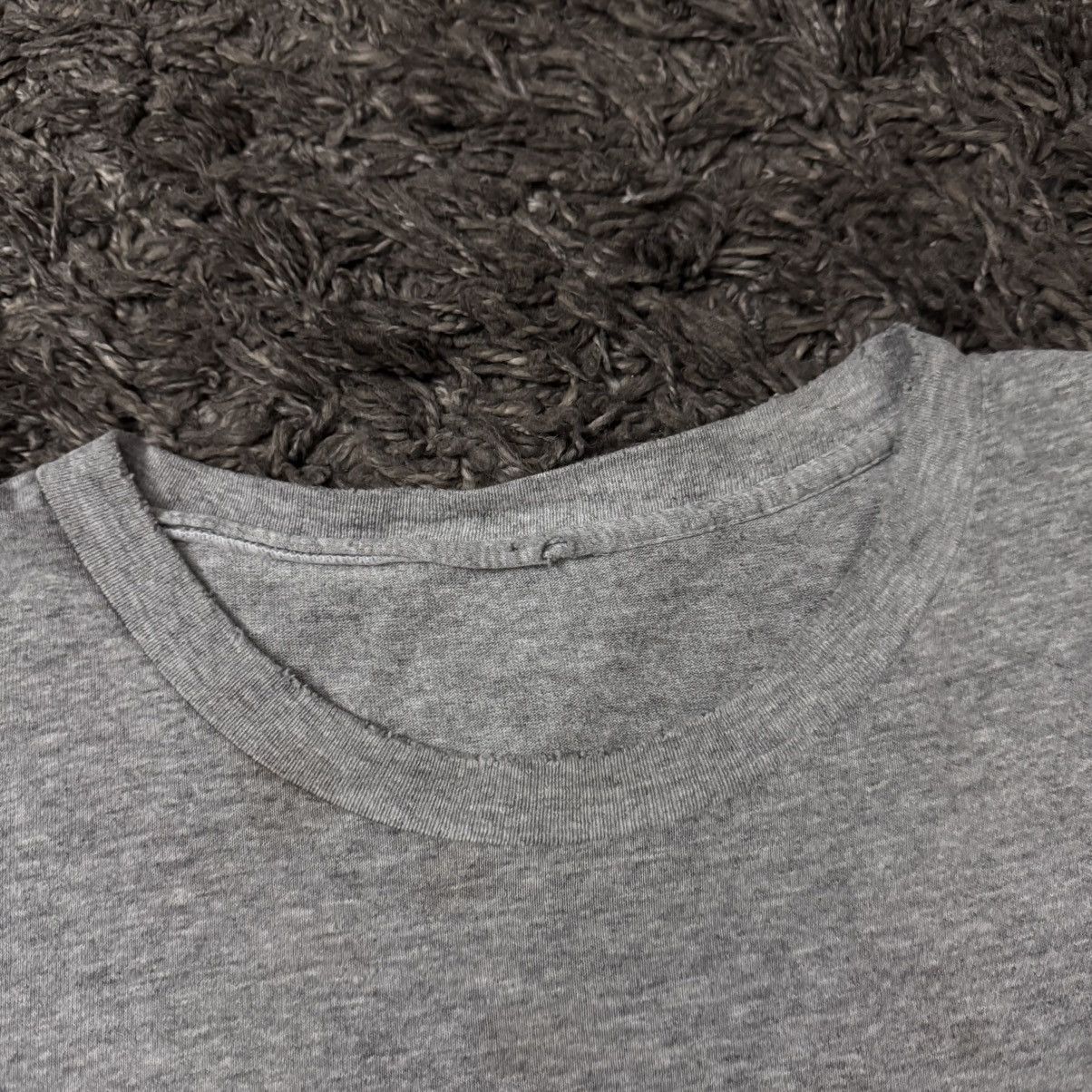 Nike Vintage 90s Nike Shield Logo Tee Size US XL / EU 56 / 4 - 3 Thumbnail