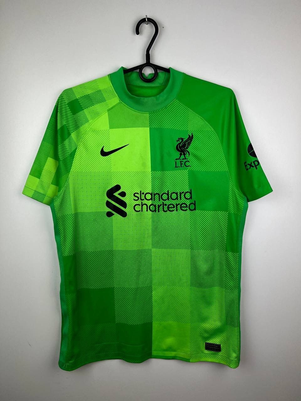 Vintage Liverpool Nike jersey t-shirts size M Size US M / EU 48-50 / 2 - 1 Thumbnail