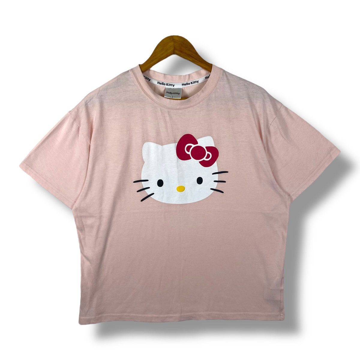 Vintage 00's HELLO KITTY Graphic Cartoon Tee Shirt Large