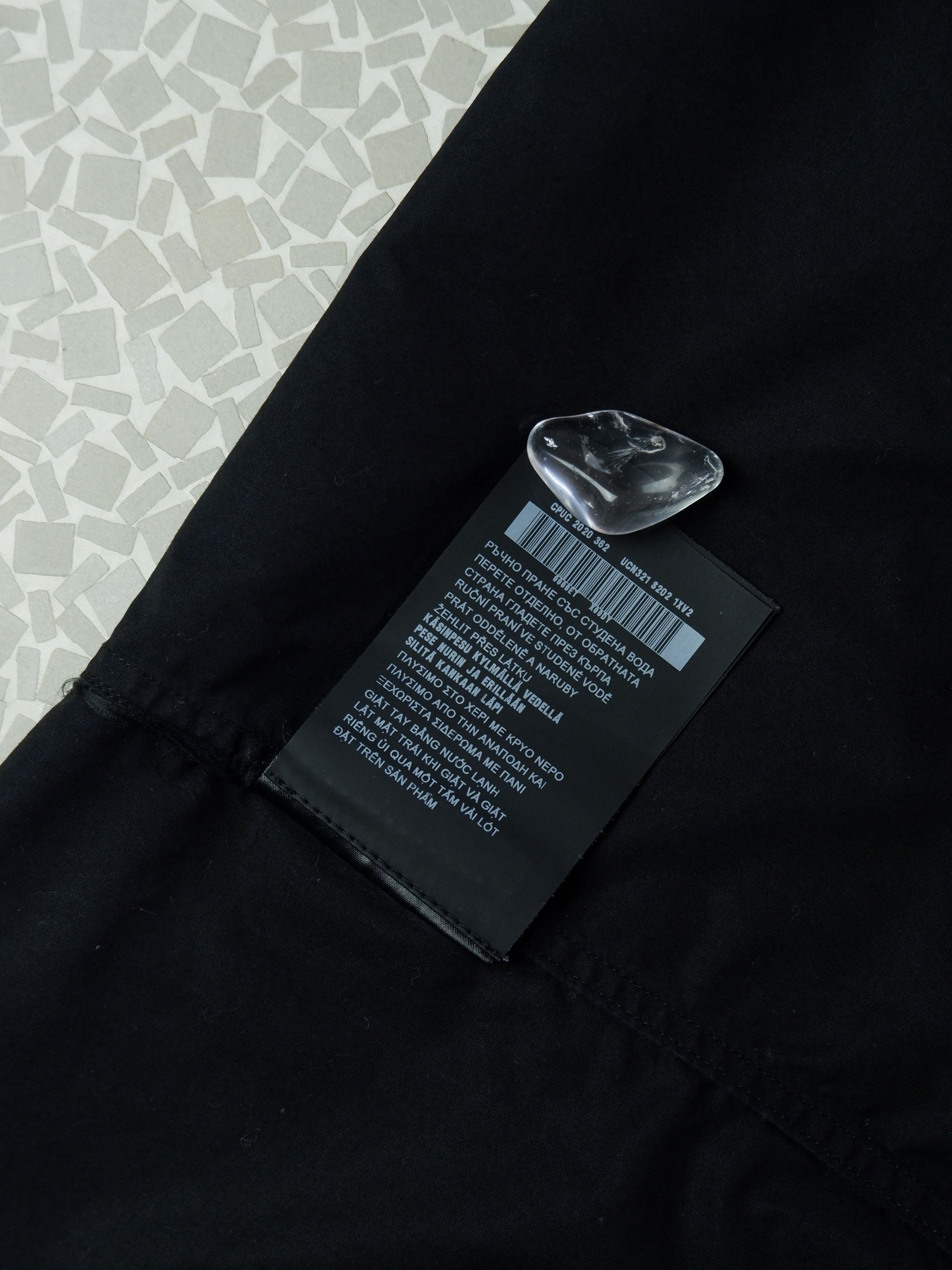 Prada Last drop! Prada shirt with ruffled bib runway FW20 Size US S / EU 44-46 / 1 - 14 Thumbnail