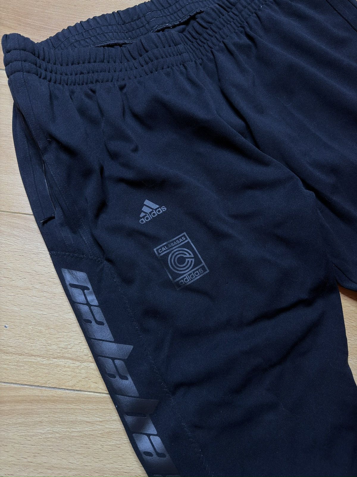 Adidas Adidas Calabasas pants Size US 36 / EU 52 - 4 Thumbnail