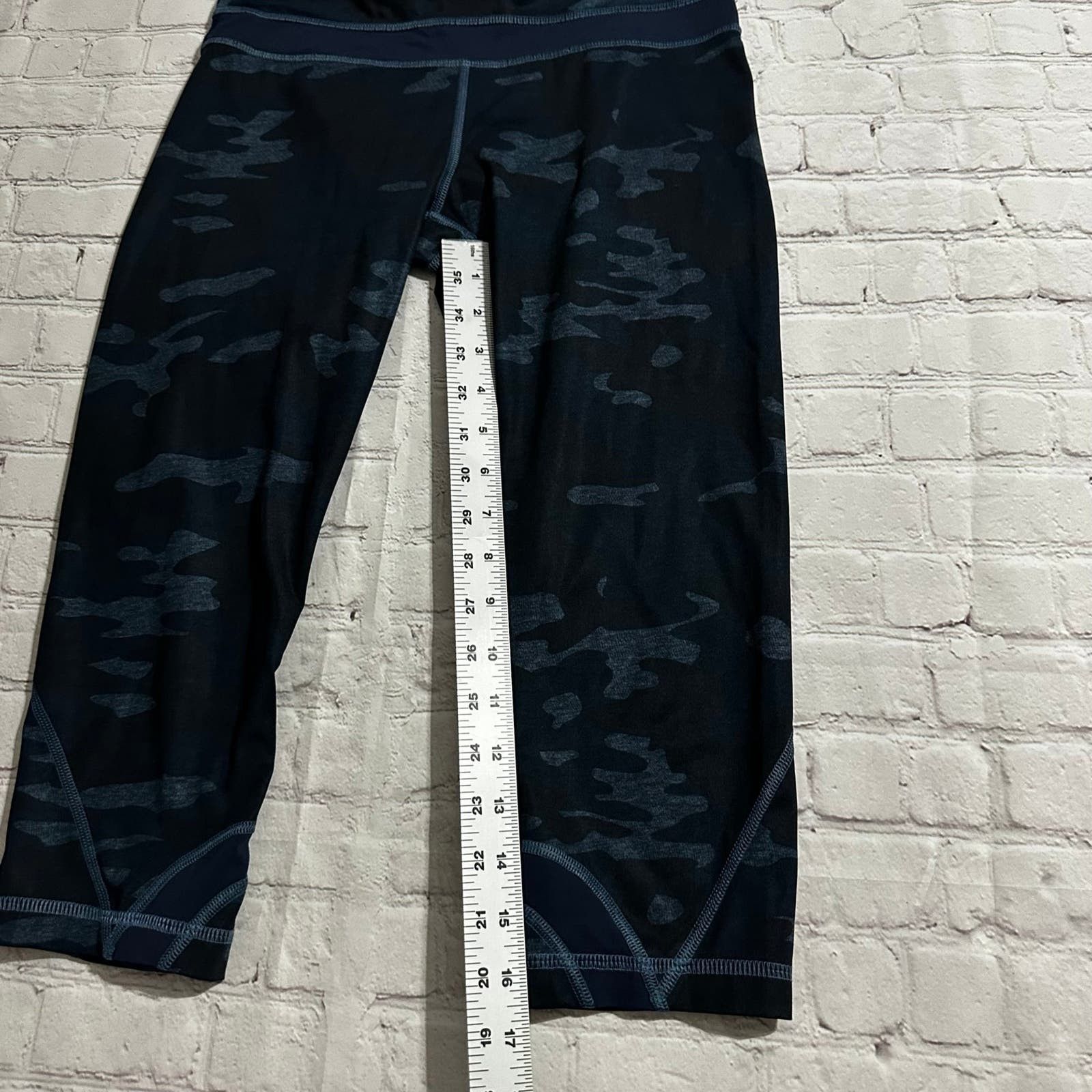 Lululemon lululemon leggings size 6 Size 28" / US 6 / IT 42 - 7 Thumbnail