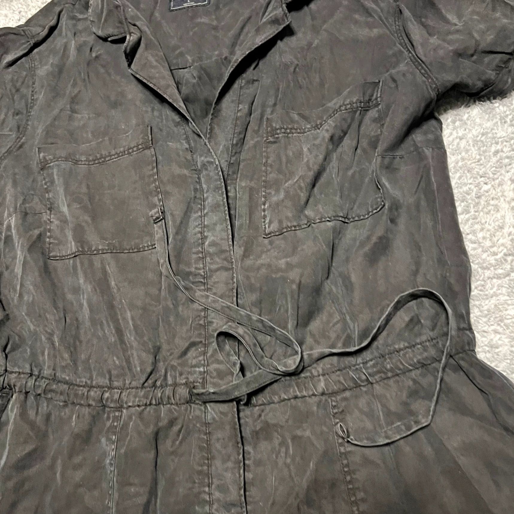 Abercrombie & Fitch Abercrombie & Fitch Romper Womens Large Short Sleeve Utility Romper Black Shorts Size 36" / US 14 / IT 50 - 2 Thumbnail