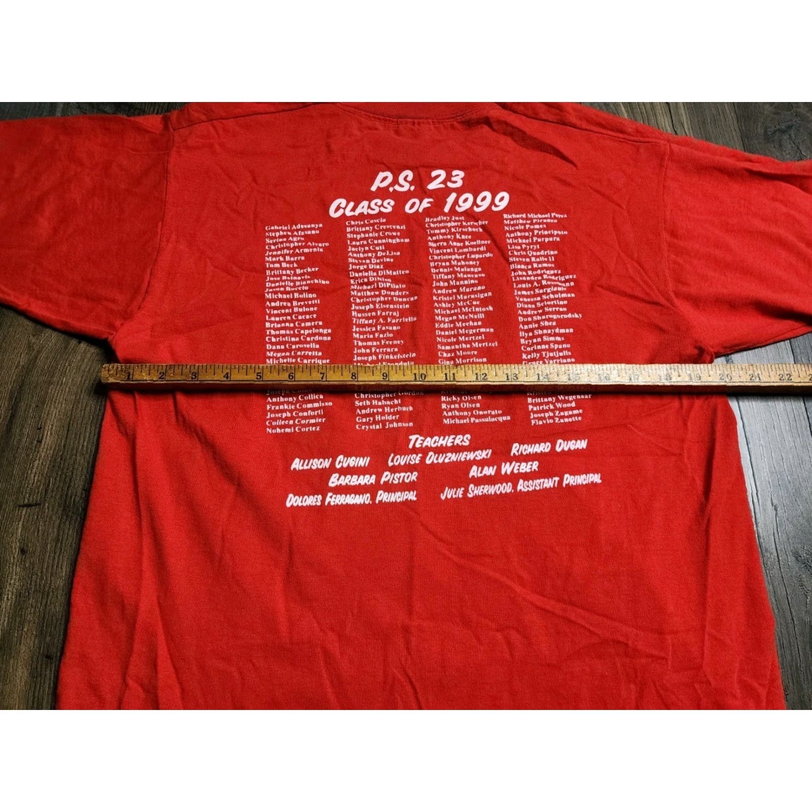 Fruit Of The Loom VINTAGE Fruit of the Loom Mens T-Shirt L Crew Neck Short Sleeve Red 90s School Class Of 99 Logo Graphic All Seasons Size US L / EU 52-54 / 3 - 4 Thumbnail