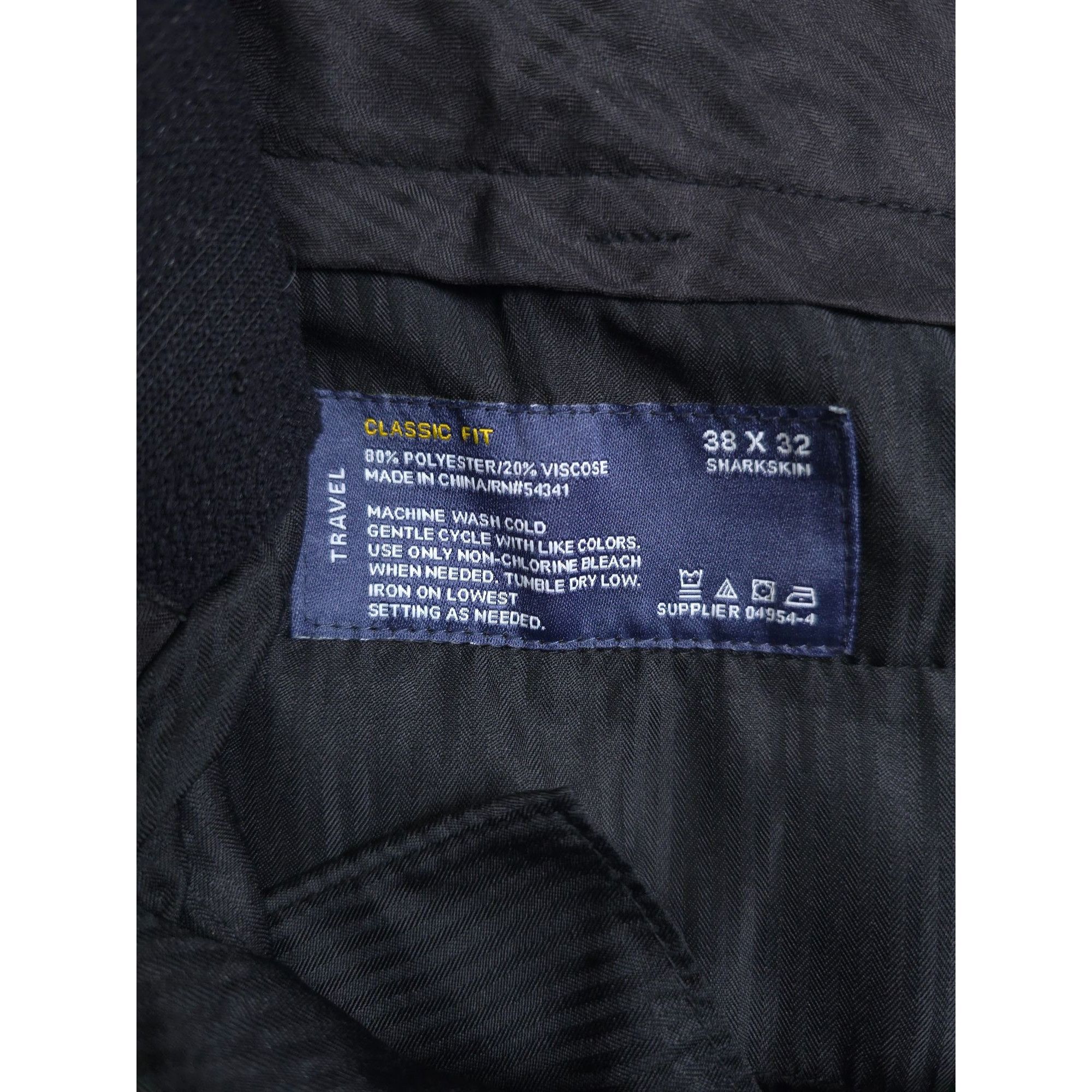 Stafford Stafford travel Men's Classic Fit Black Pleated Dress Pants Size 38R - 4 Thumbnail